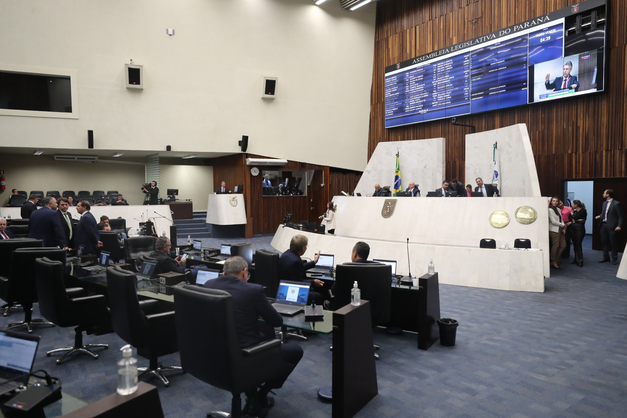 Assembleia aprova aumento de repasses do Orçamento para órgãos públicos