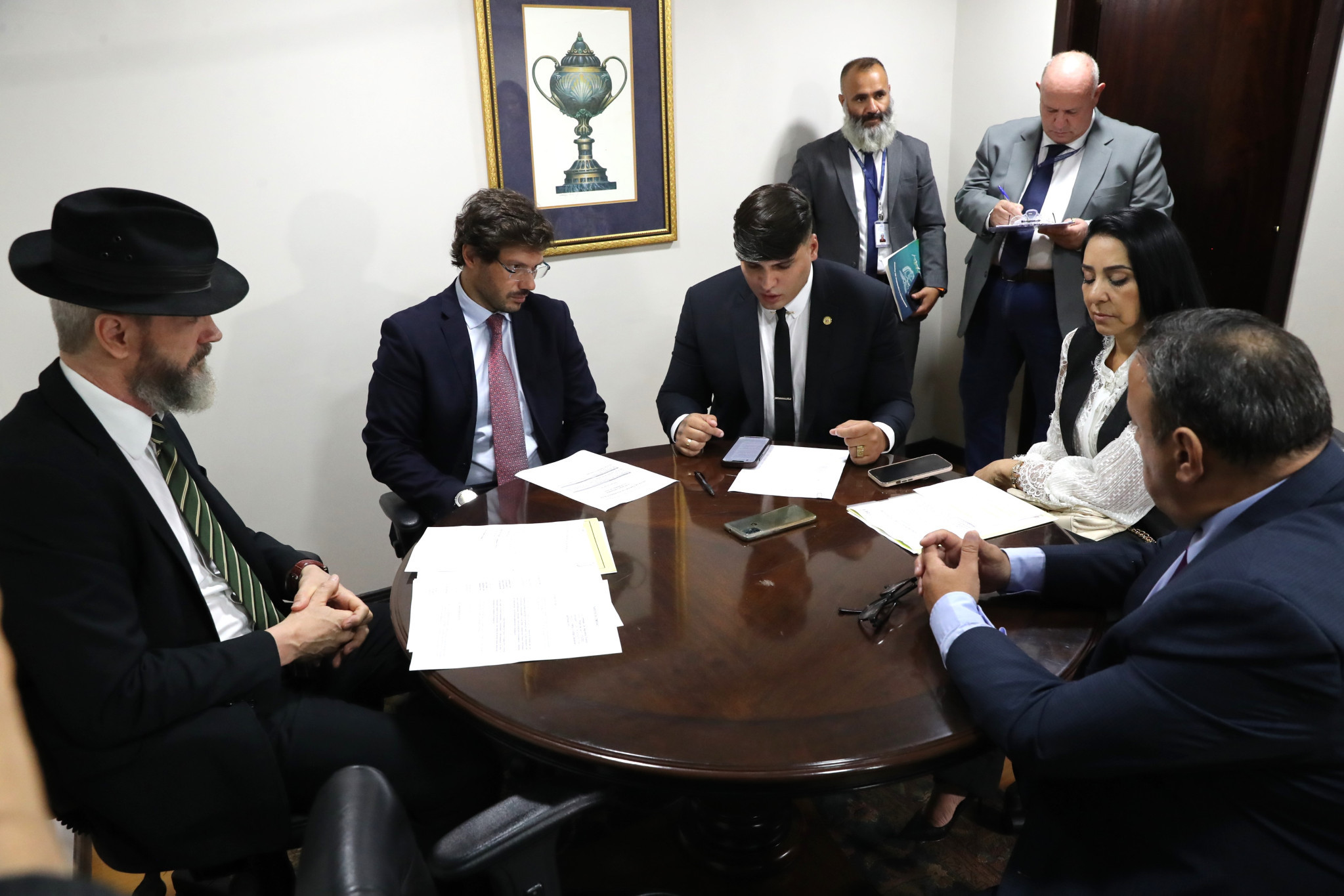 Código Disciplinar da Polícia Civil do Paraná é aprovado na Comissão de Segurança Pública