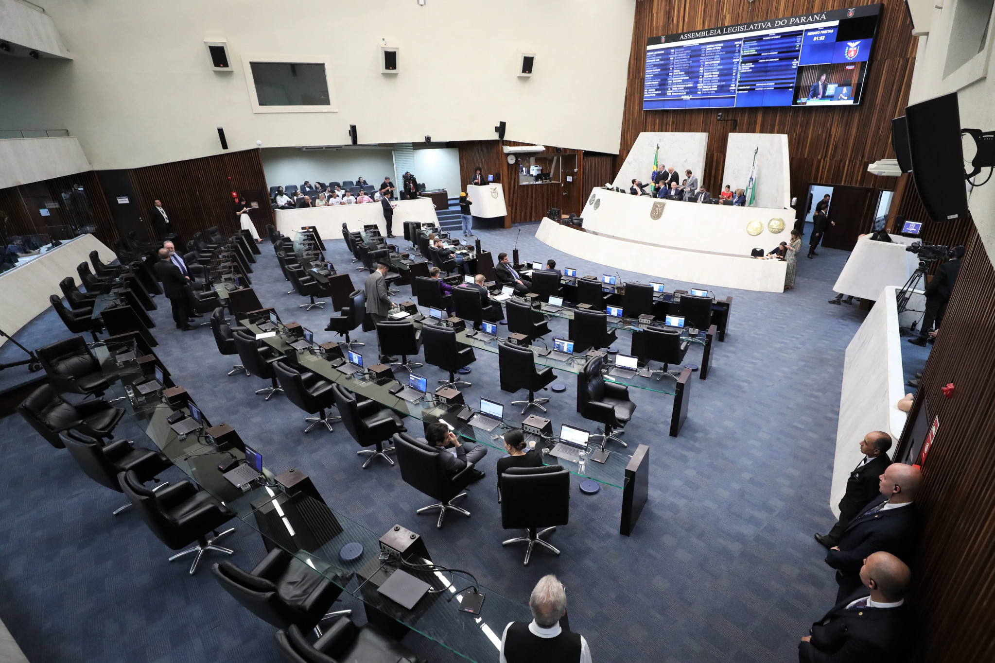 Assembleia aprova pacote de projetos de incentivo ao turismo no Paraná