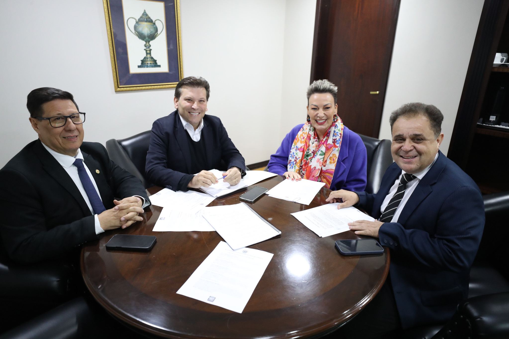 Comissão aprova projetos que ampliam o benefício da meia-entrada para doadores de órgãos e profissionais da saúde