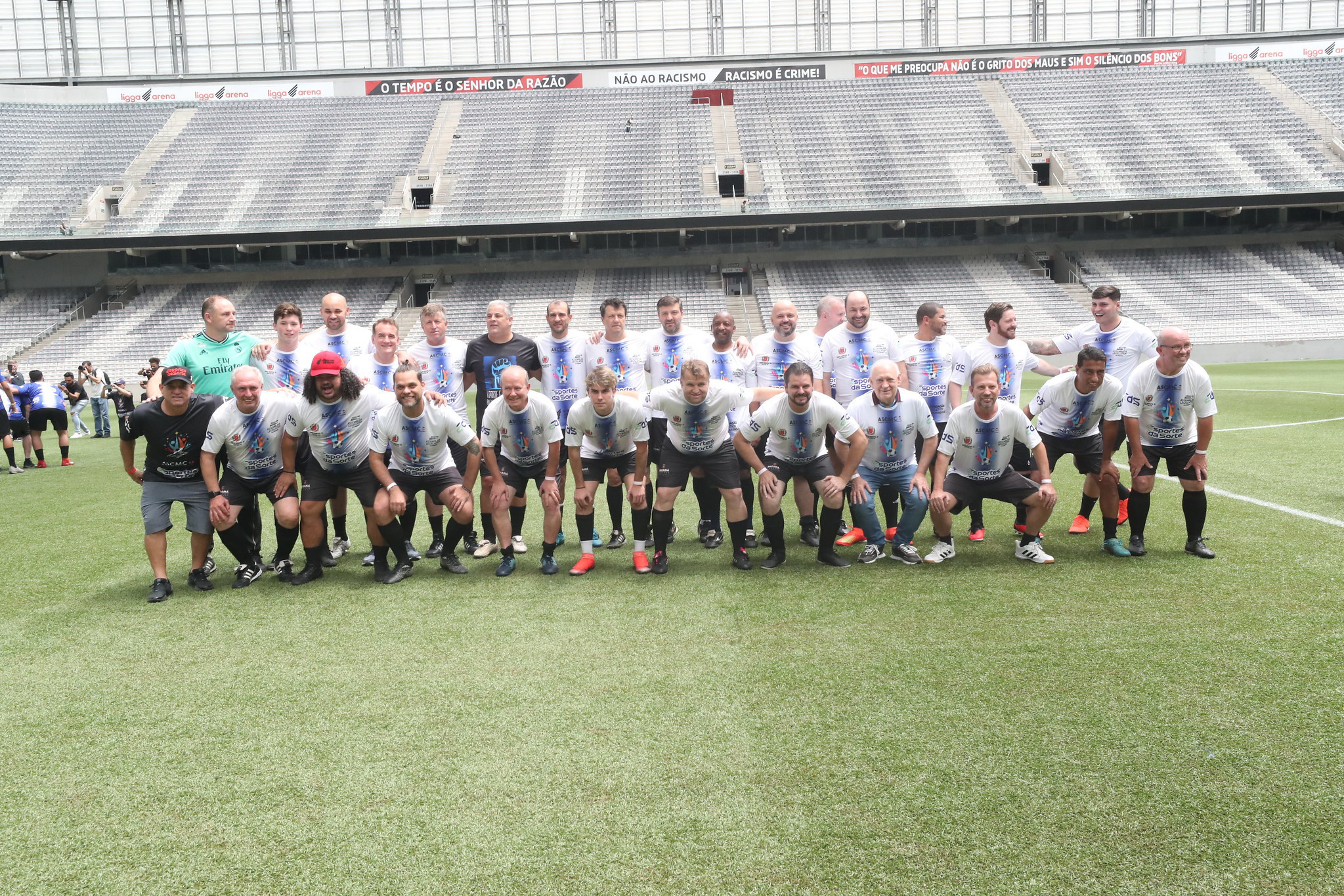 Assembleia participa do “Jogar e Fazer o Bem” que arrecadou brinquedos para crianças carentes