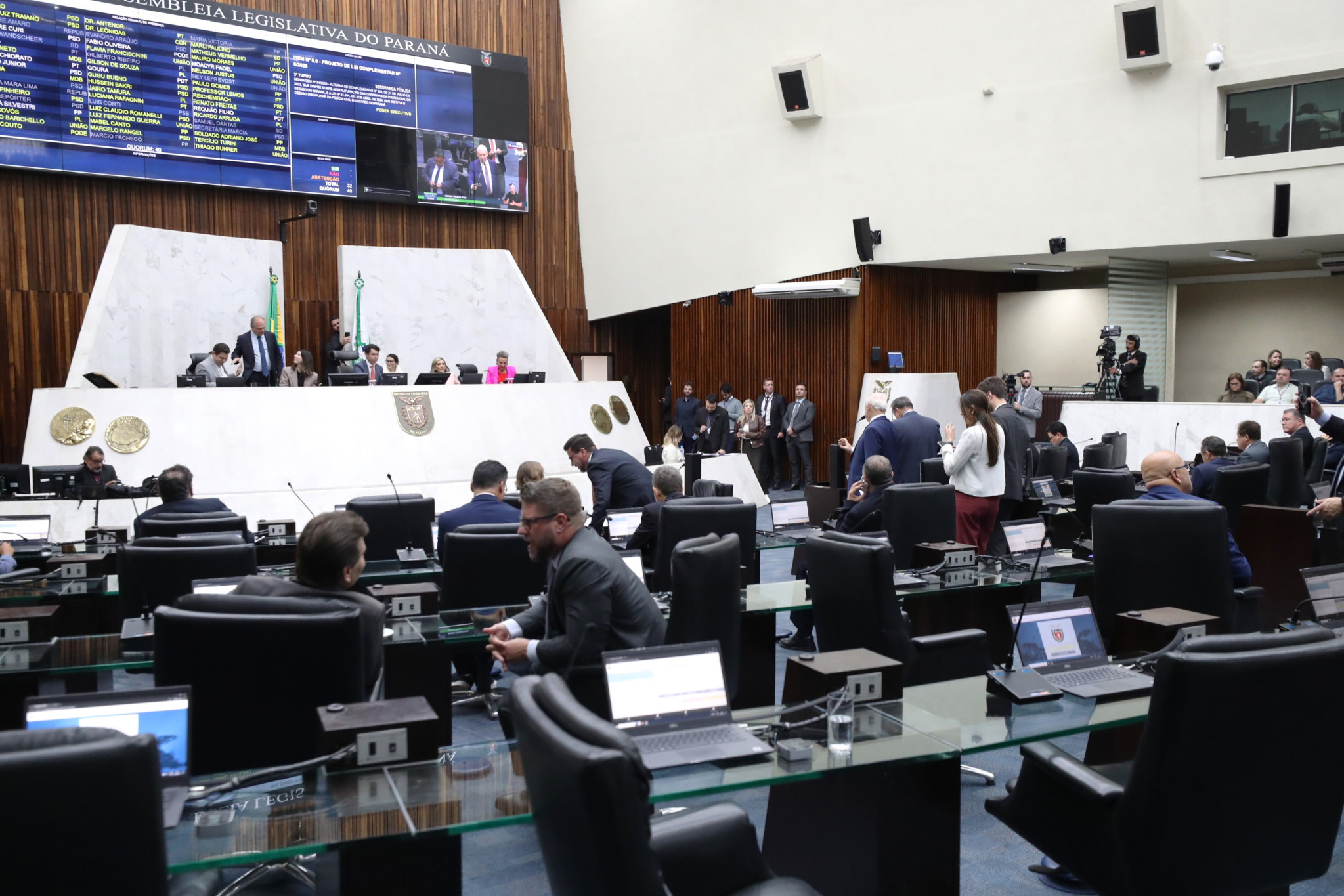 Assembleia aprova doações de imóveis para as áreas de Saúde, Educação e Assistência Social de municípios paranaenses