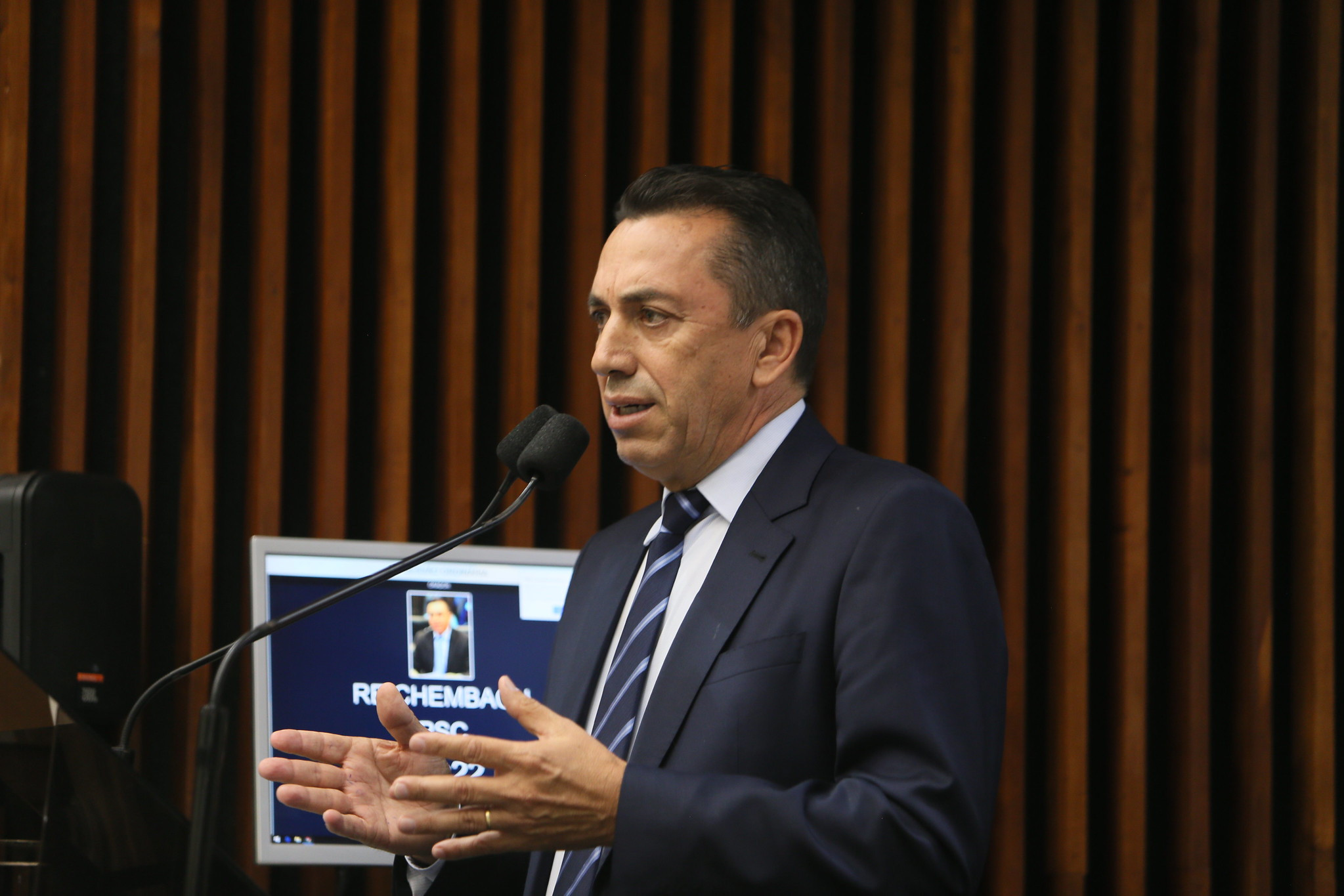 Entrada ilegal de bovinos da Argentina ameaça sanidade animal no Paraná