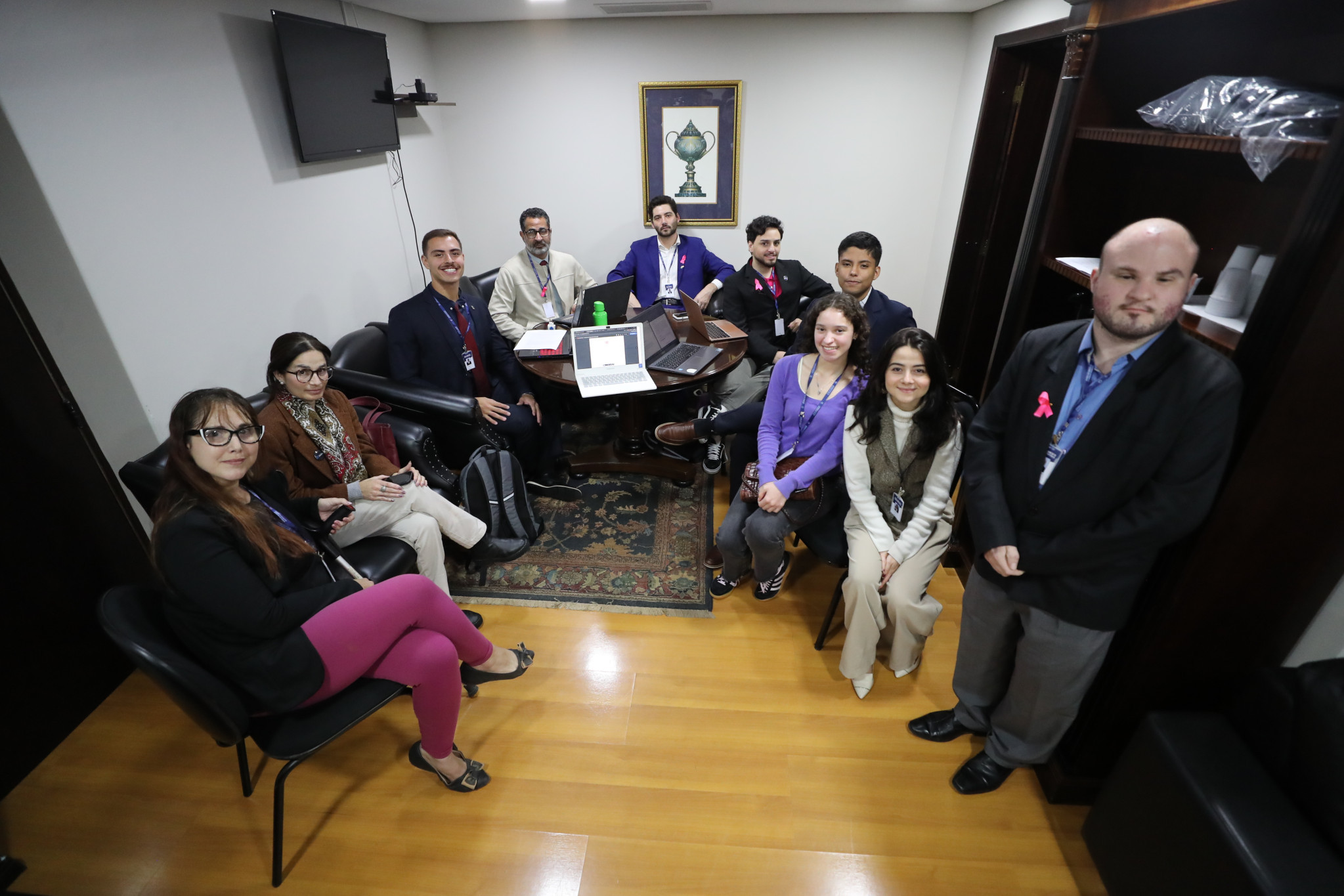 Comunicação PU 2025: parlamentares universitários analisam mais de 100 projetos nas reuniões das comissões temáticas