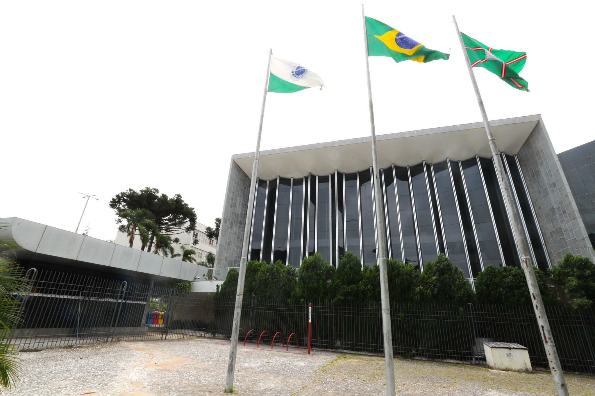 Começa discussão do projeto que prevê pagamento de débitos para evitar apreensão do veículo