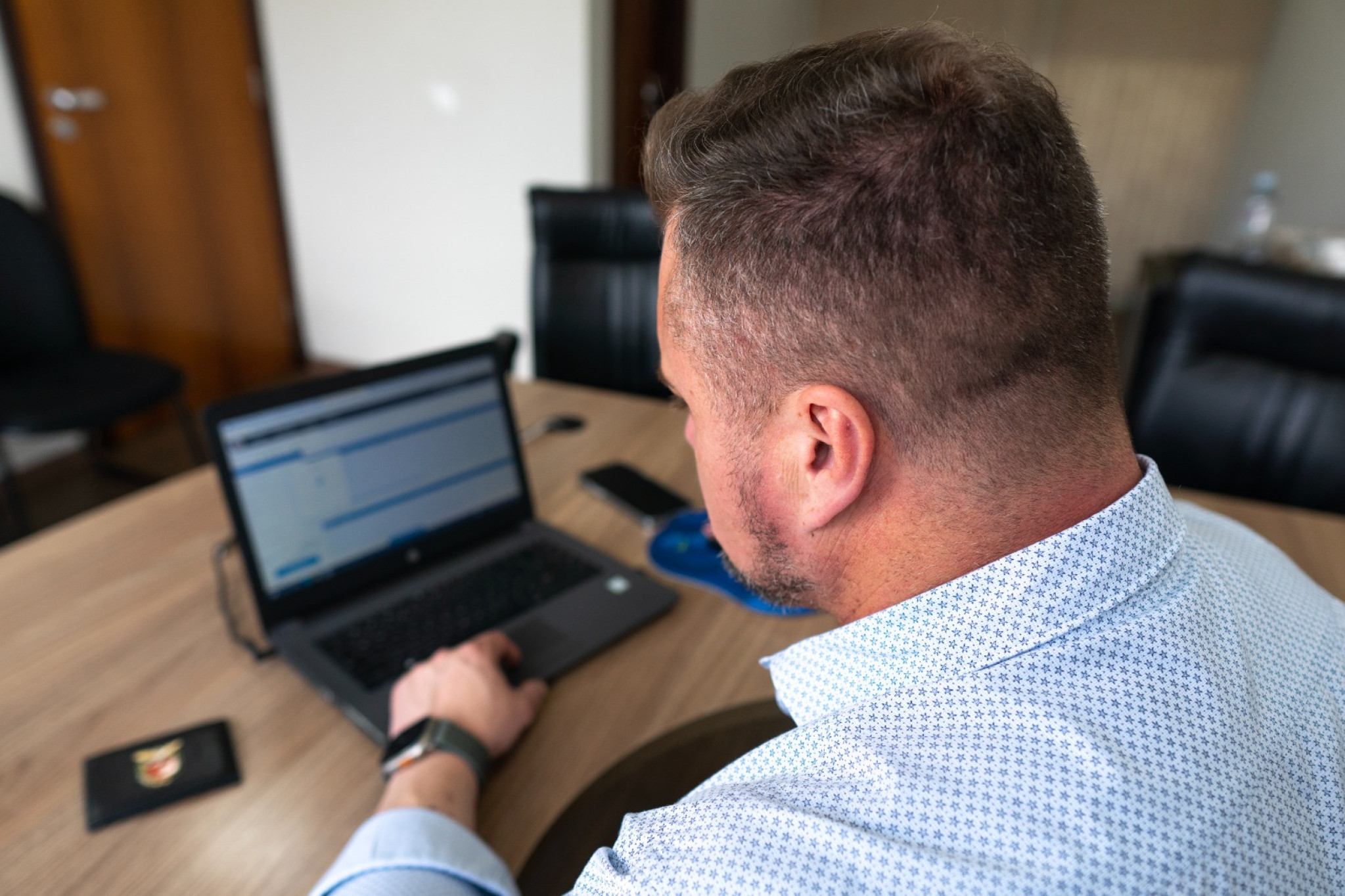 Deputado Alisson Wandscheer (SD) protocola projeto de lei da carteira azul para motoristas autistas