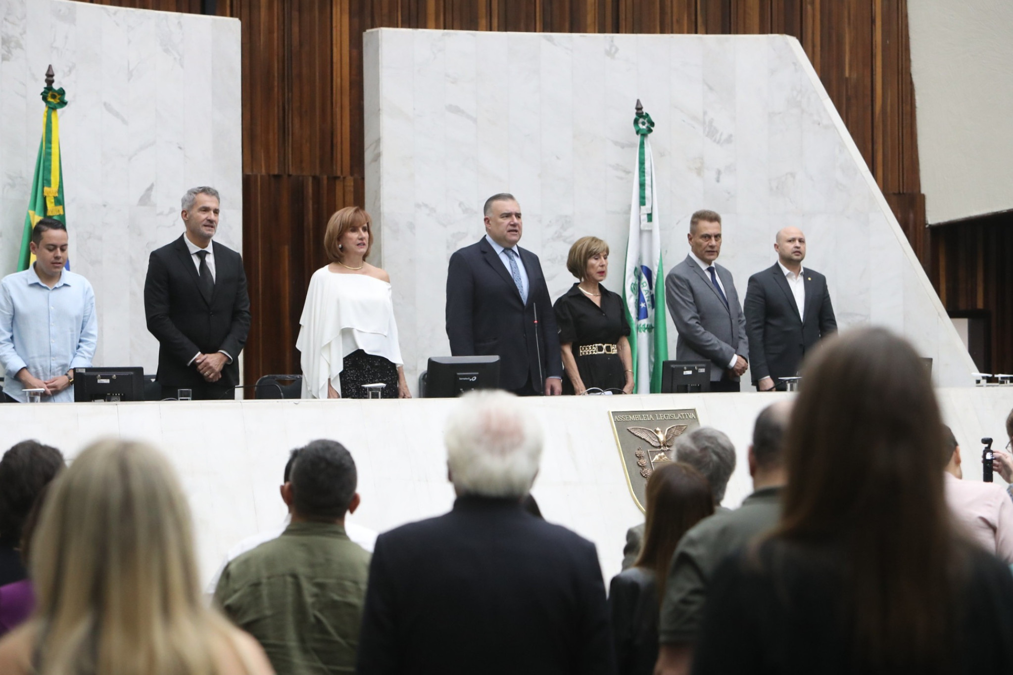 Com homenagens, Assembleia Legislativa do Paraná celebra os 120 anos de história da Cini Bebidas