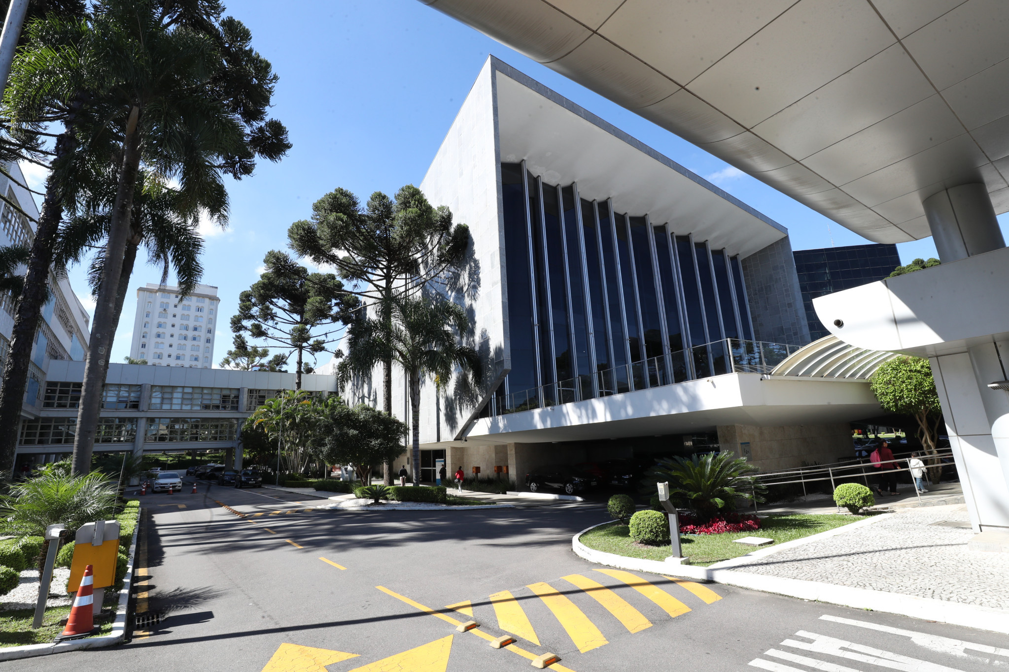 Agenda do Legislativo tem votação da Ferroeste e eventos sobre inclusão, comércio exterior, saúde e educação
