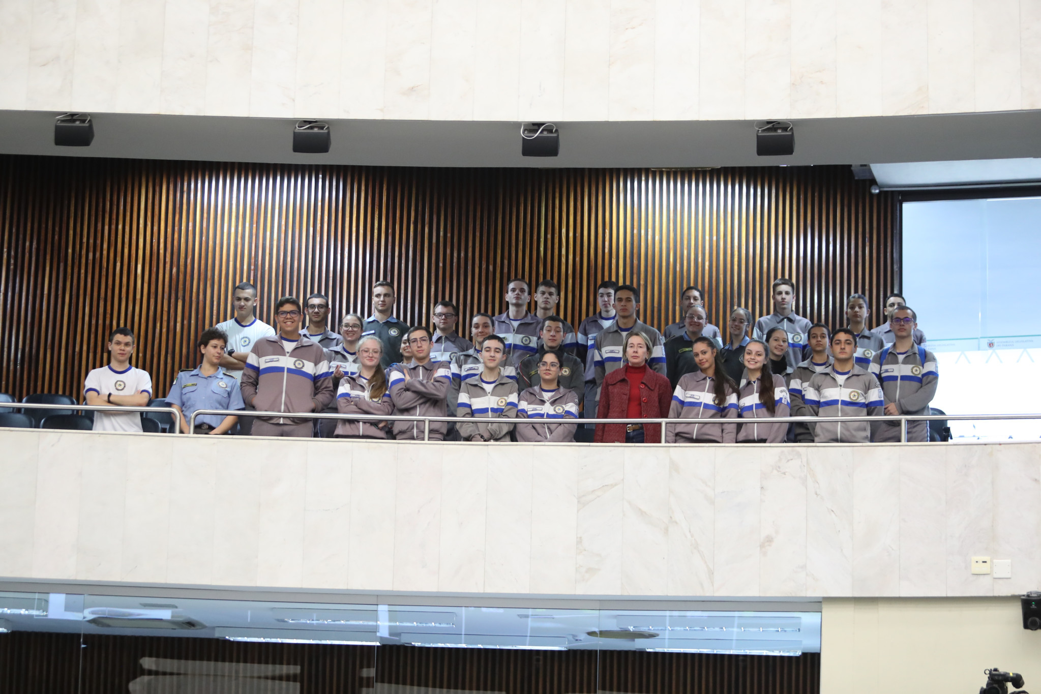 Estudantes do Colégio da Polícia Militar visitam a Assembleia