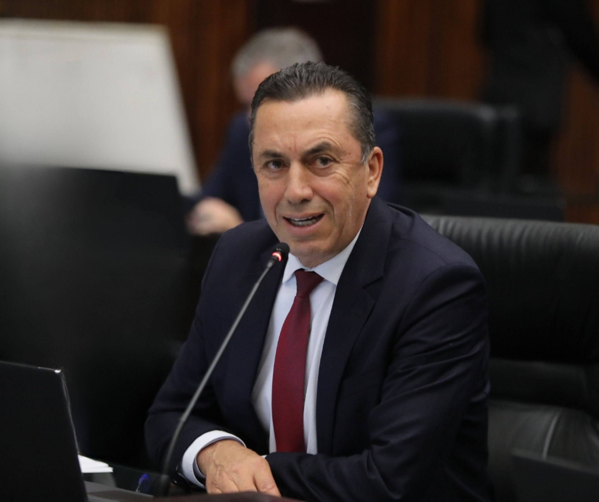 Acidentes domésticos com idosos foram responsáveis por mais de 12 mil internações no Paraná em 2024, alerta deputado Reichembach (PSD)