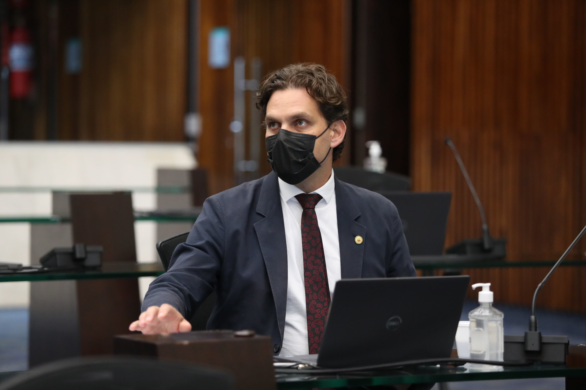 Deputado Goura defende subsídio ao transporte coletivo e diz que o PL 781 regulamenta o benefício para outros municípios