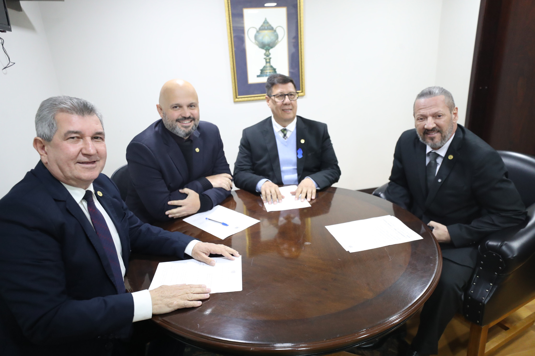 Comissão aprova medidas para valorização do esporte paranaense