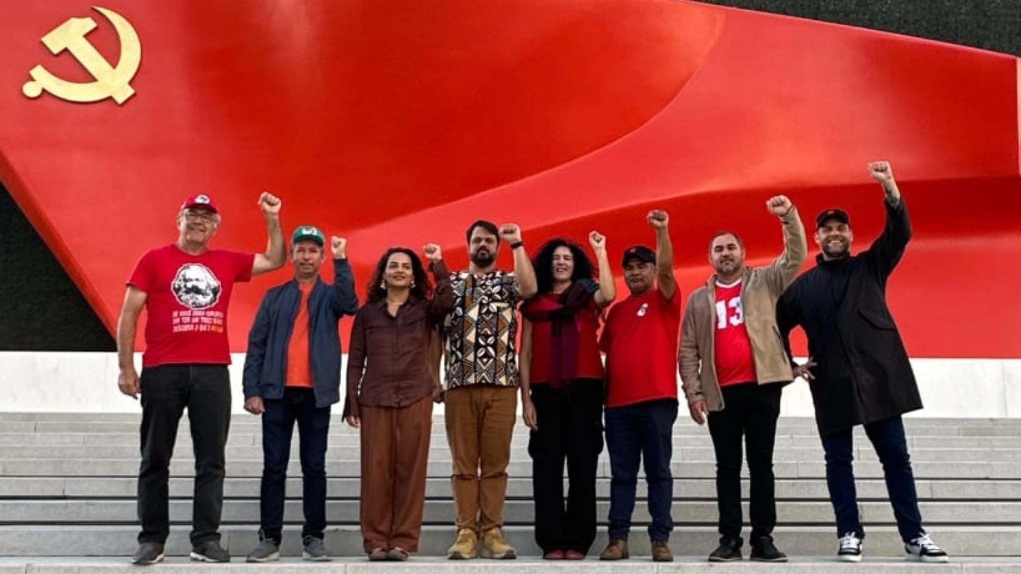 "Cooperação entre MST e China vai revolucionar a agricultura e ajudar na erradicação da pobreza no Brasil", diz deputado Goura (PDT)