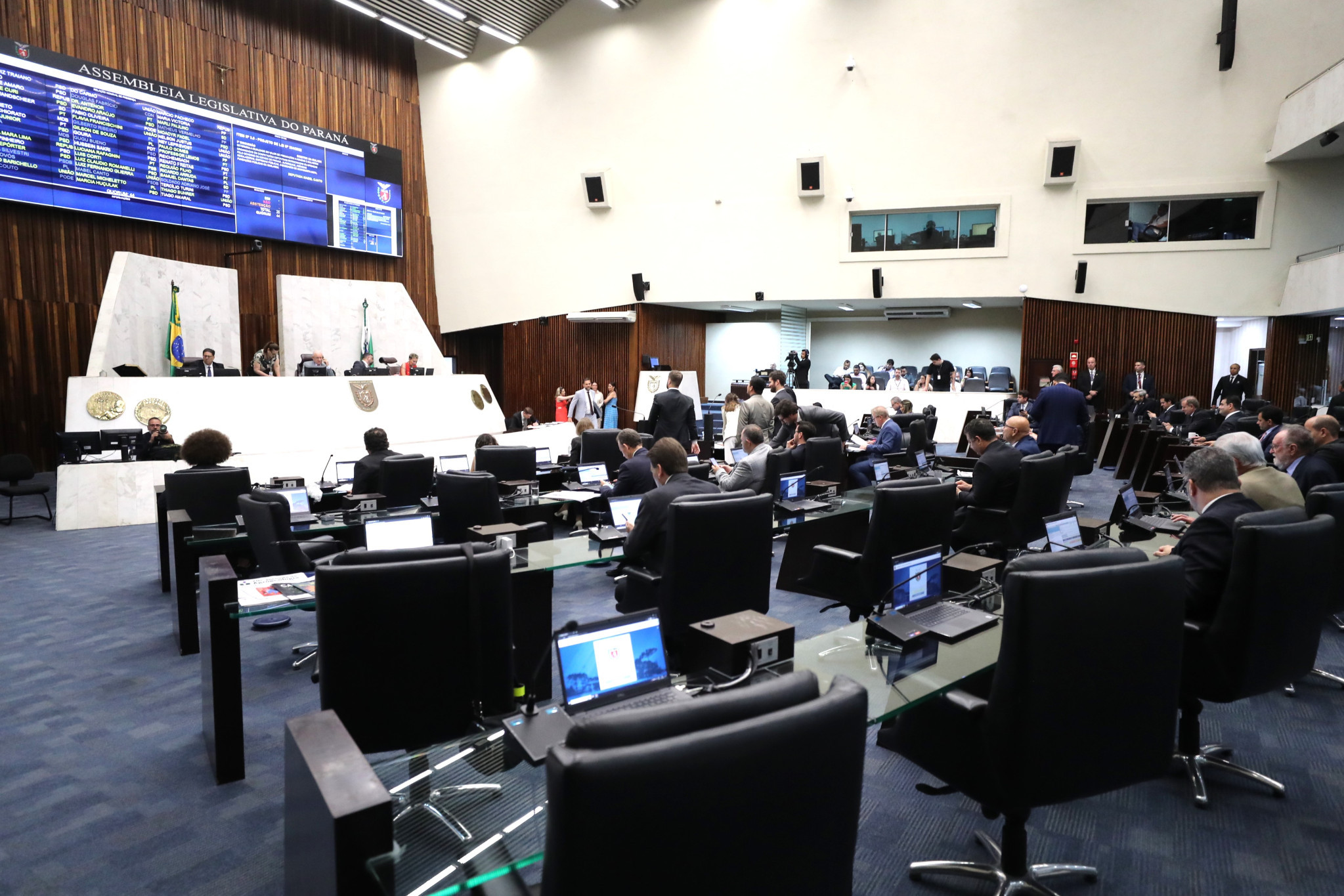 Deputados aprovam projetos para fomentar o turismo no Paraná