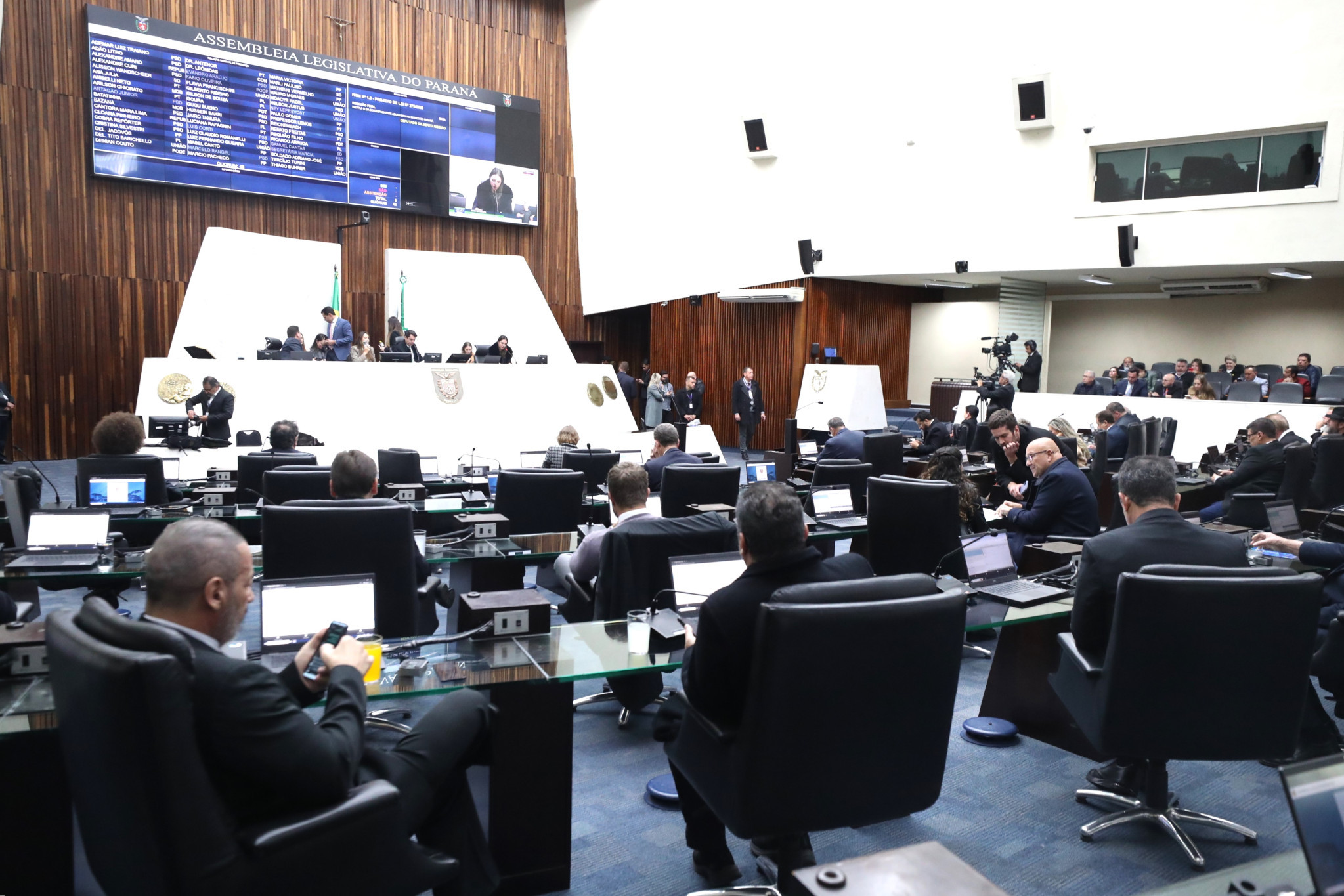 Segue para sanção projeto que concede meia-entrada a quem declarar intenção de doar órgãos no Paraná