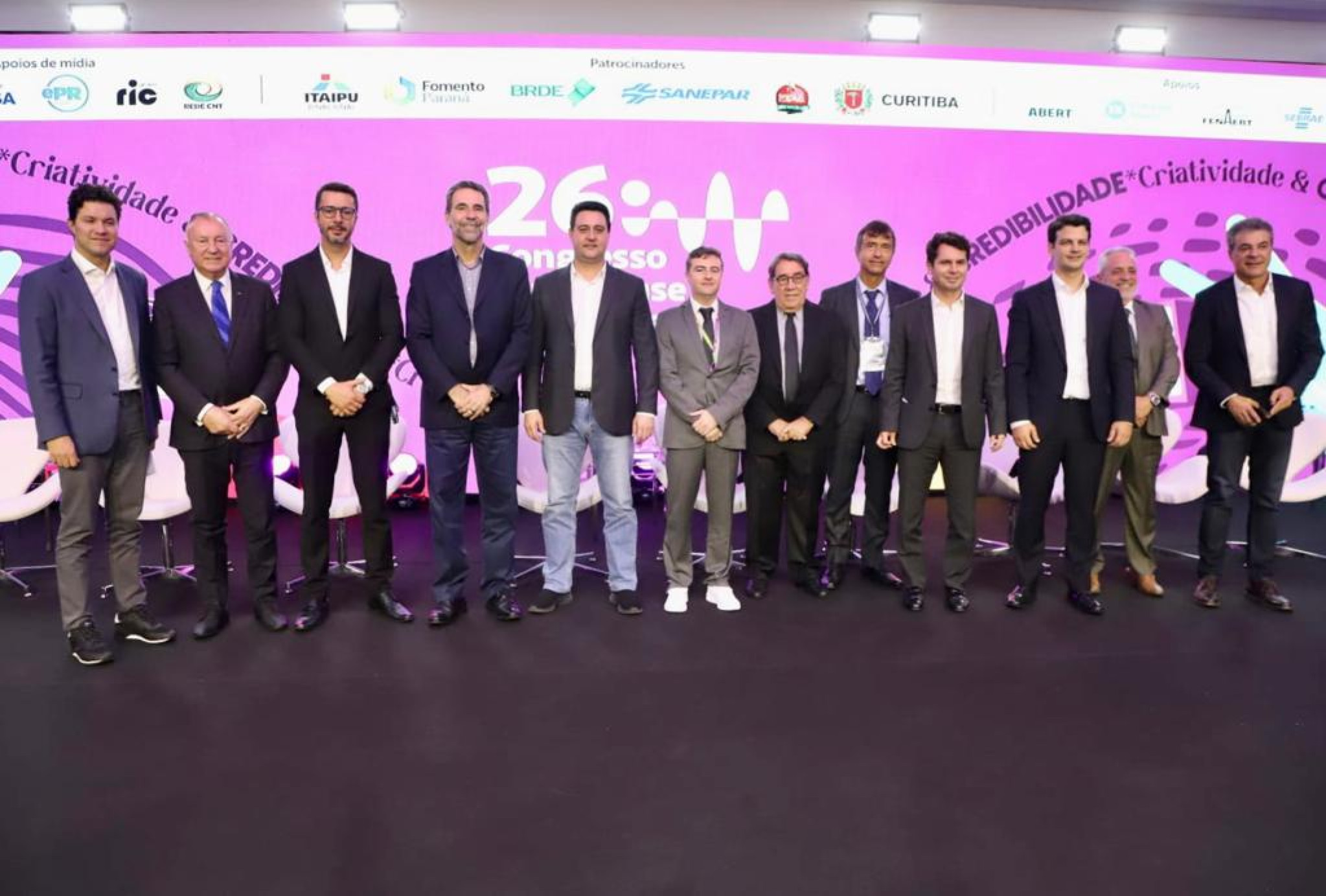 Deputado Alexandre Curi (PSD) representa a Assembleia no 26º Congresso Paranaense de Rádio e TV, em Foz do Iguaçu