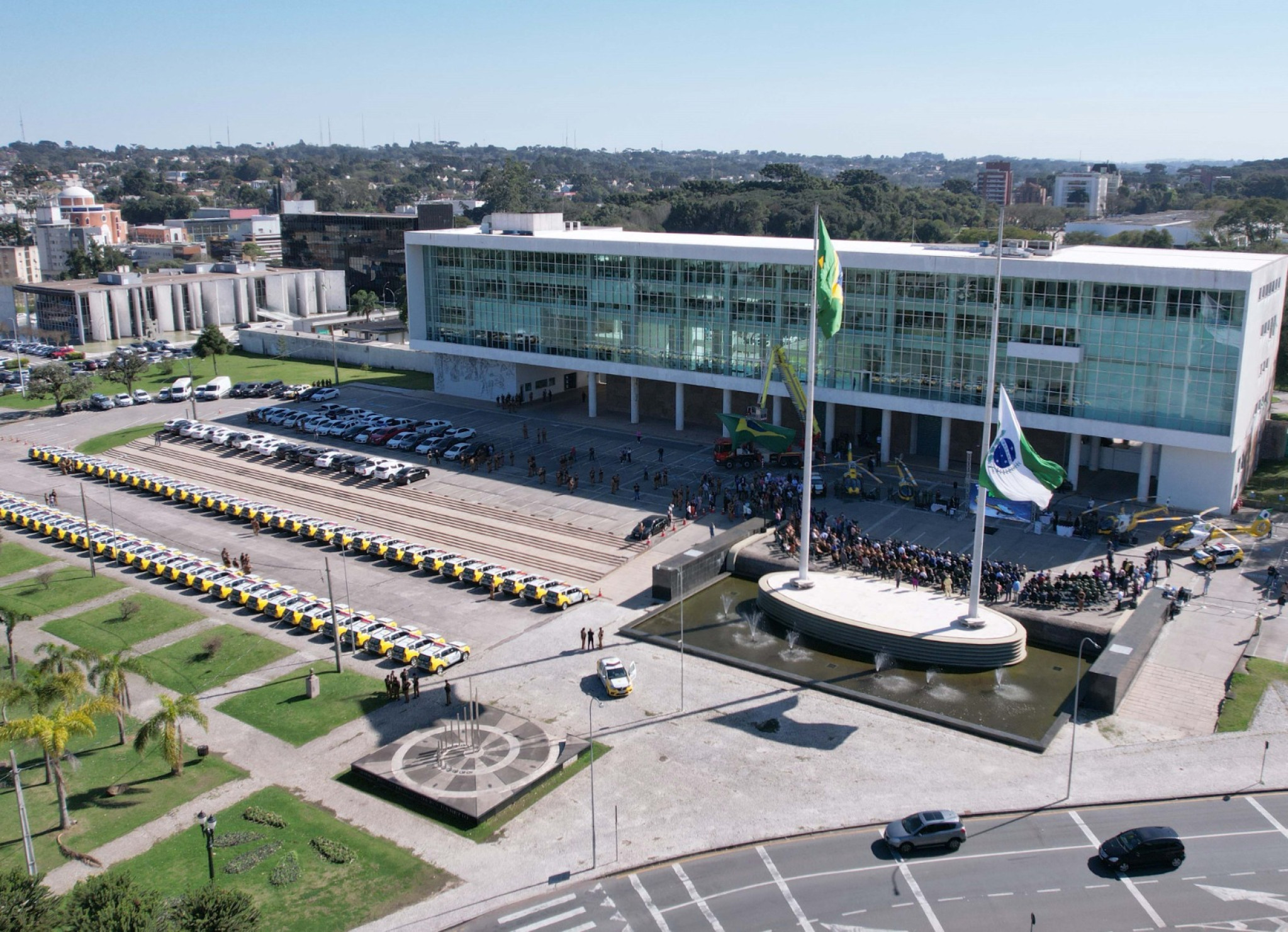 Deputado Luiz Claudio Romanelli (PSD) destaca ação do governo para modernizar as forças de segurança