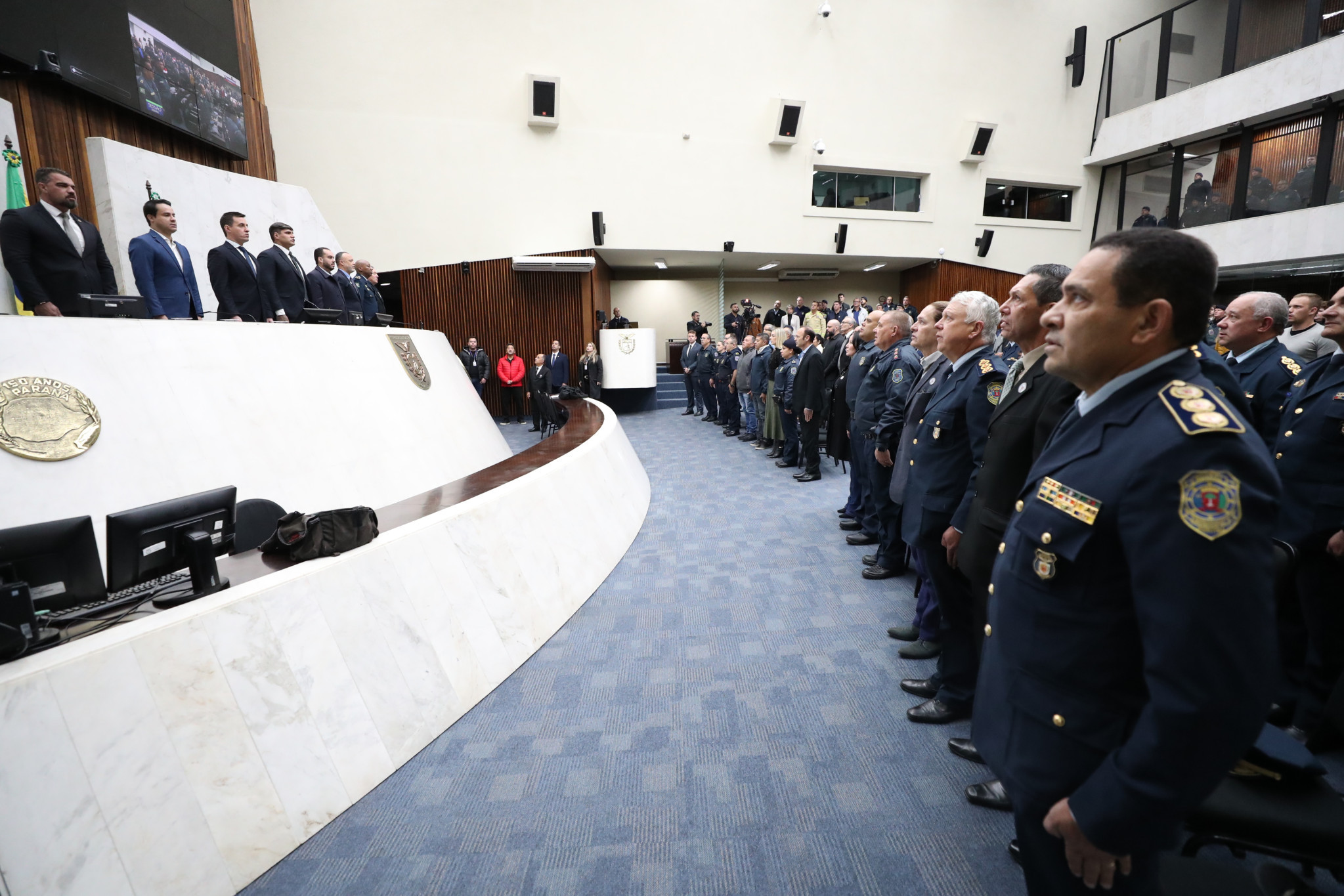 Assembleia Legislativa reconhece trajetória da Guarda Municipal de Curitiba