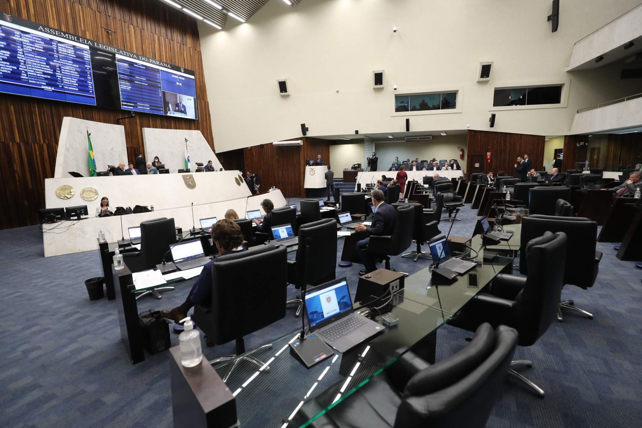 Proibição do passaporte da vacina segue à sanção do governador