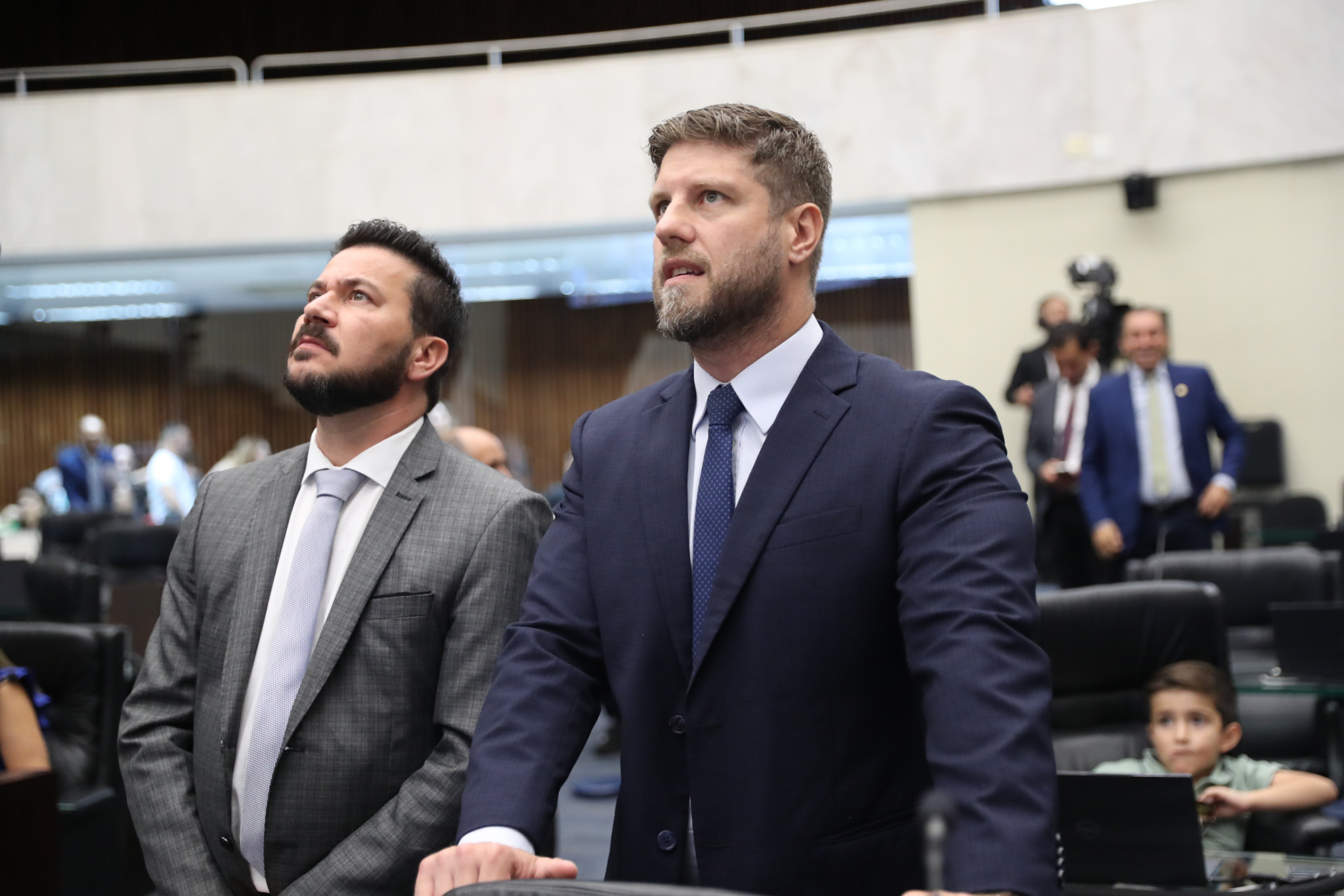 Deputado Requião Filho (PT) passa Liderança da Oposição na Assembleia Legislativa para Arilson Chiorato (PT)