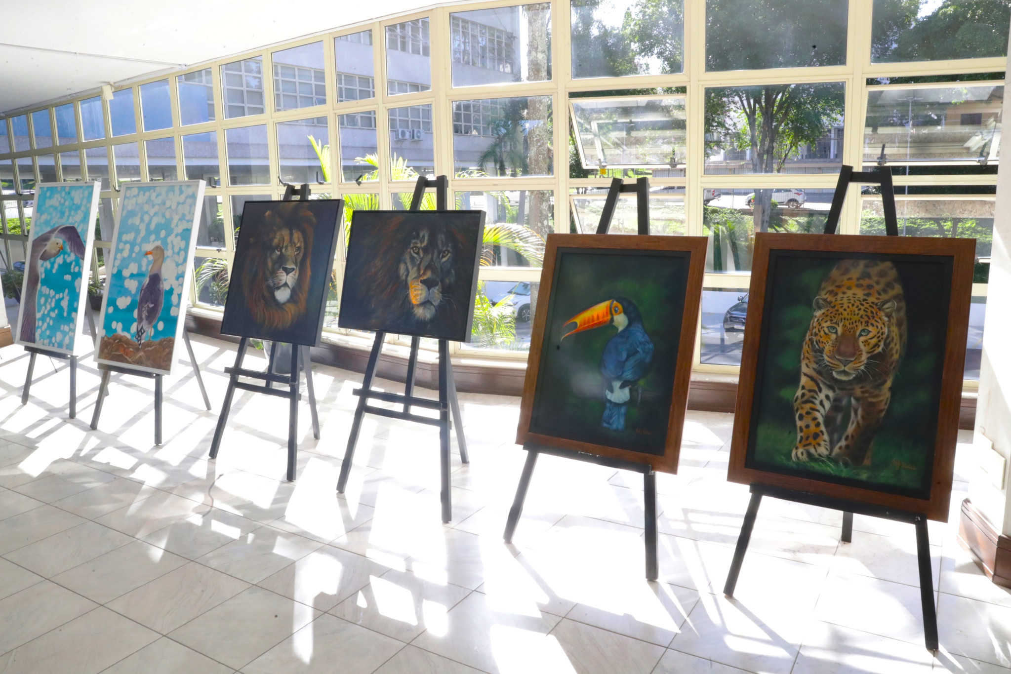 Exposições artísticas movimentam o Espaço Cultural da Assembleia Legislativa do Paraná