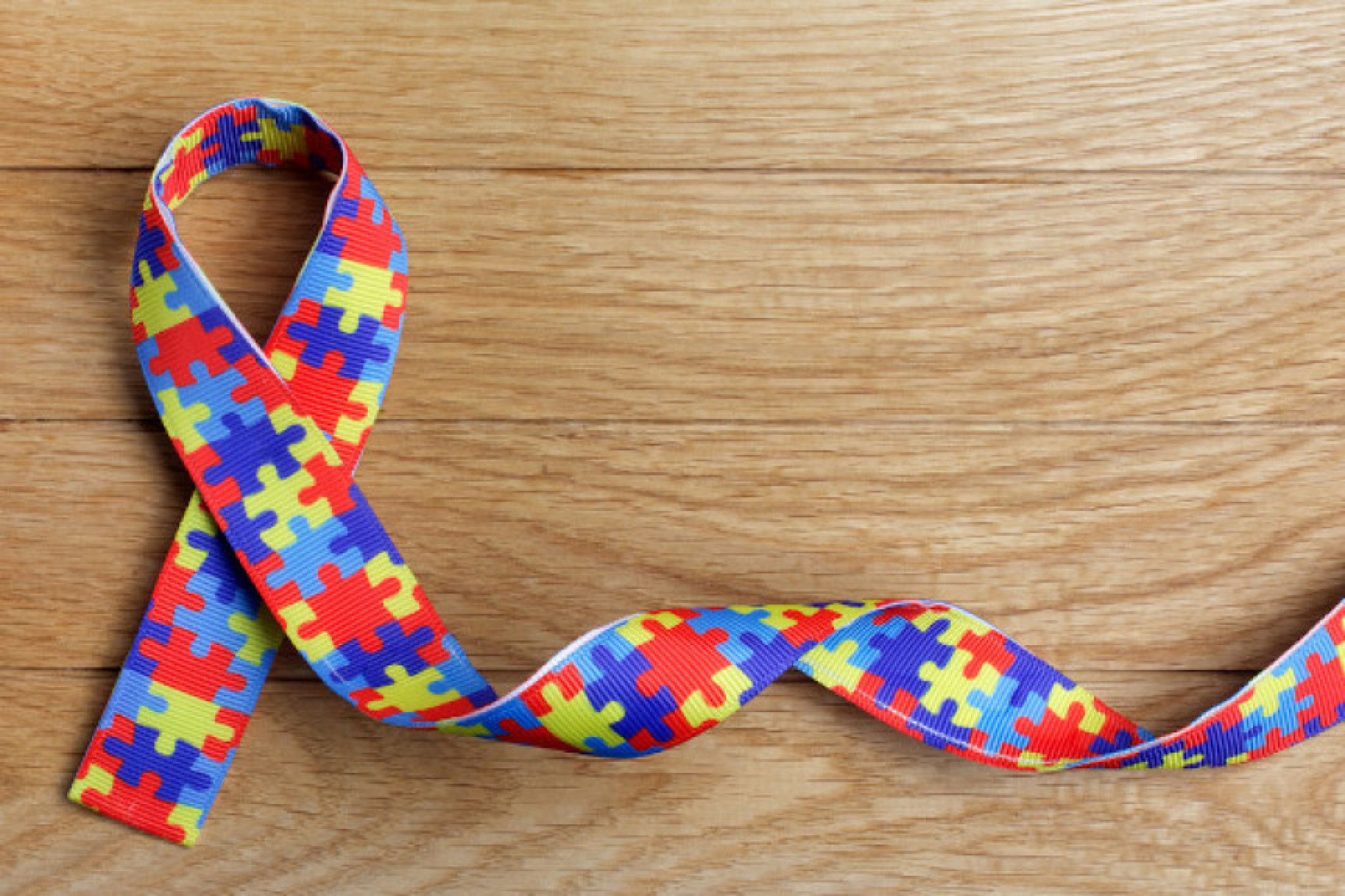 Projeto quer que escolas tenham especialistas para atender pessoas com autismo