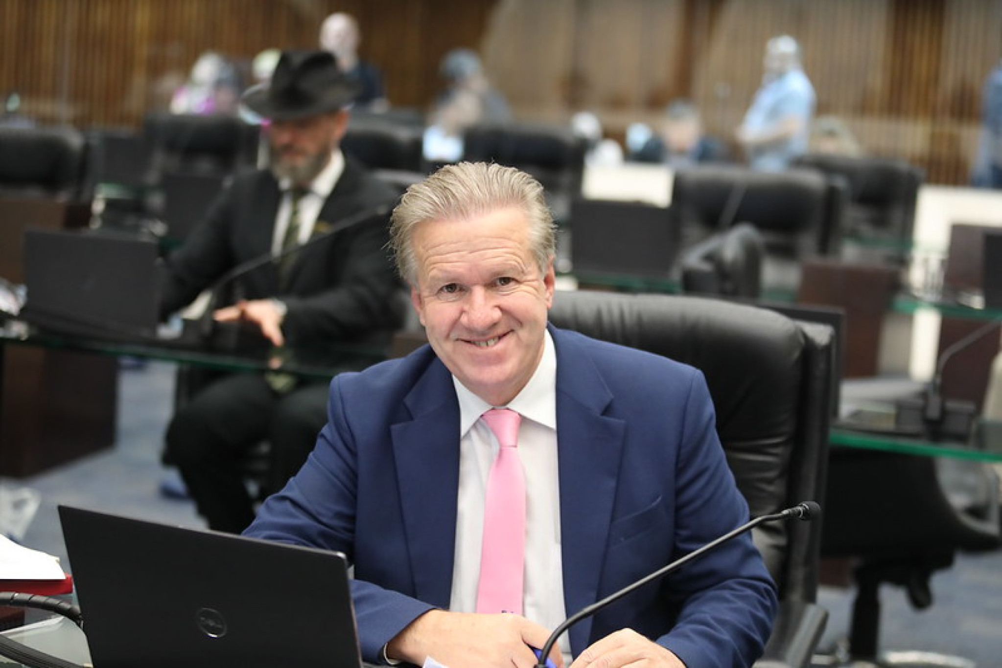 Deputado Luis Corti (PSB) propõe proibição da reidratação industrial do leite em pó