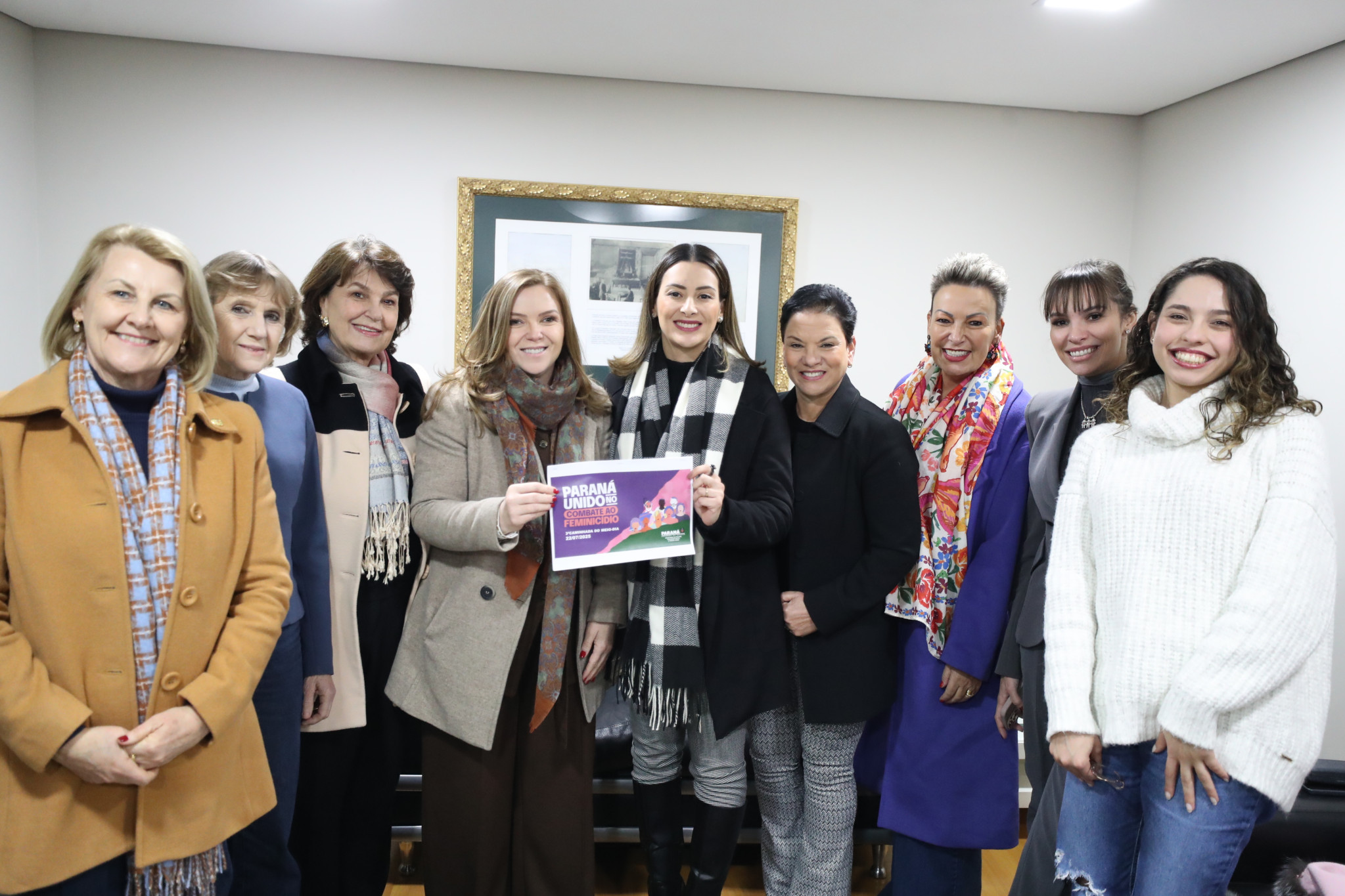 Bancada Feminina articula 3ª caminhada de combate ao feminicídio junto a Secretária Estadual da Mulher