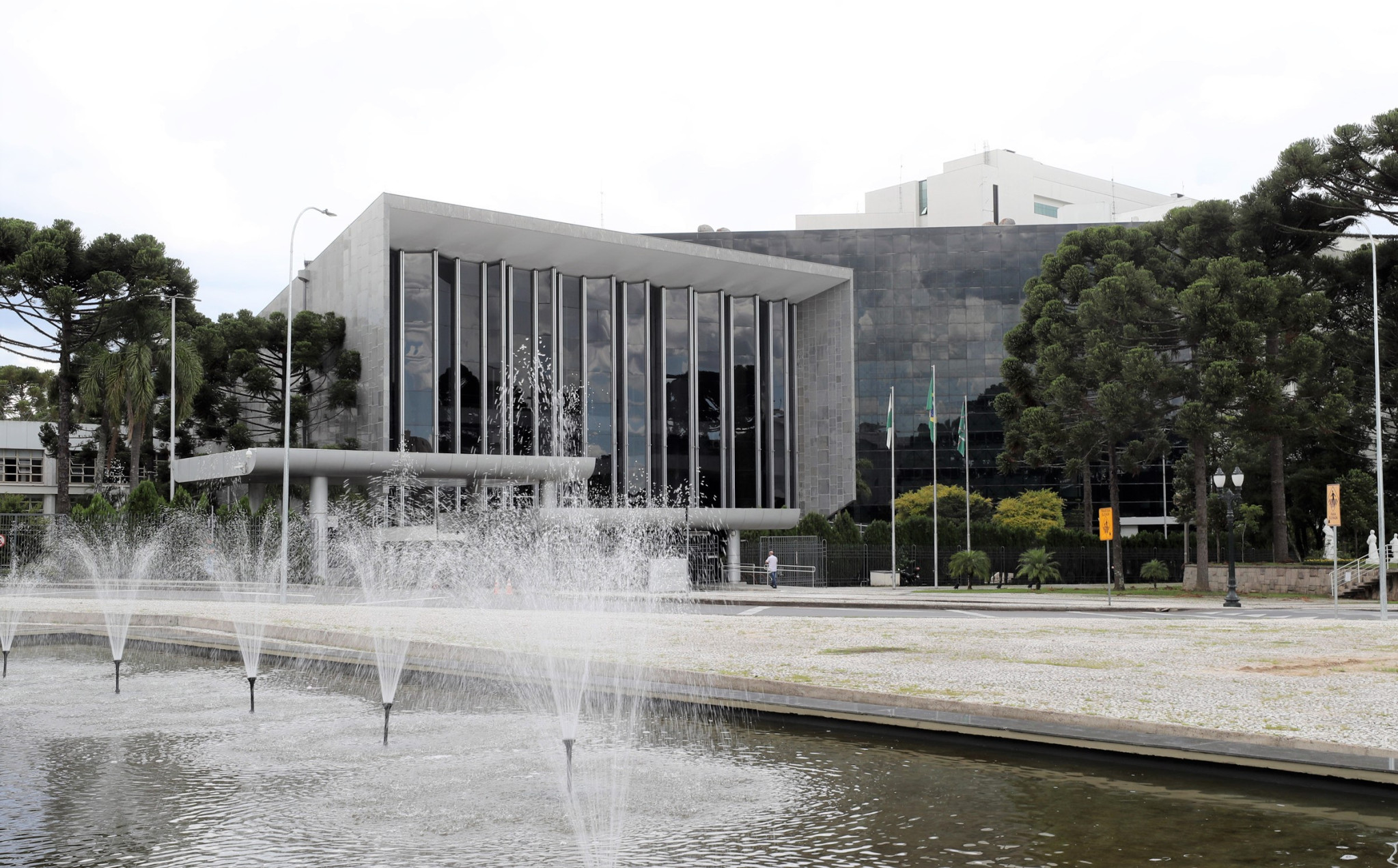 Feminicído, ideologia de gênero, mototáxis e pavimentação serão pauta de debates da Assembleia