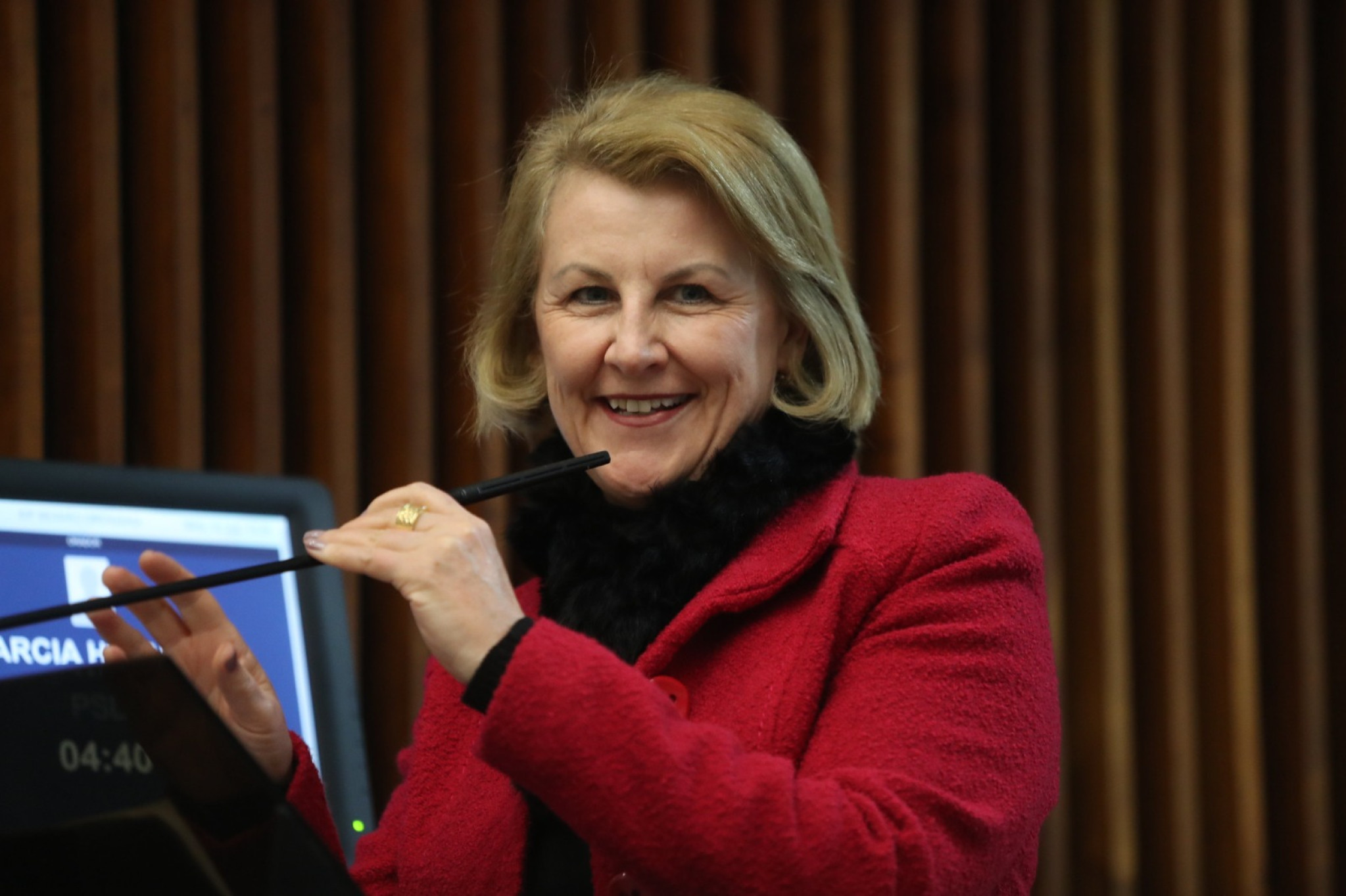 Piso da enfermagem representa reconhecimento e justiça, diz deputada Márcia Huçulak (PSD)