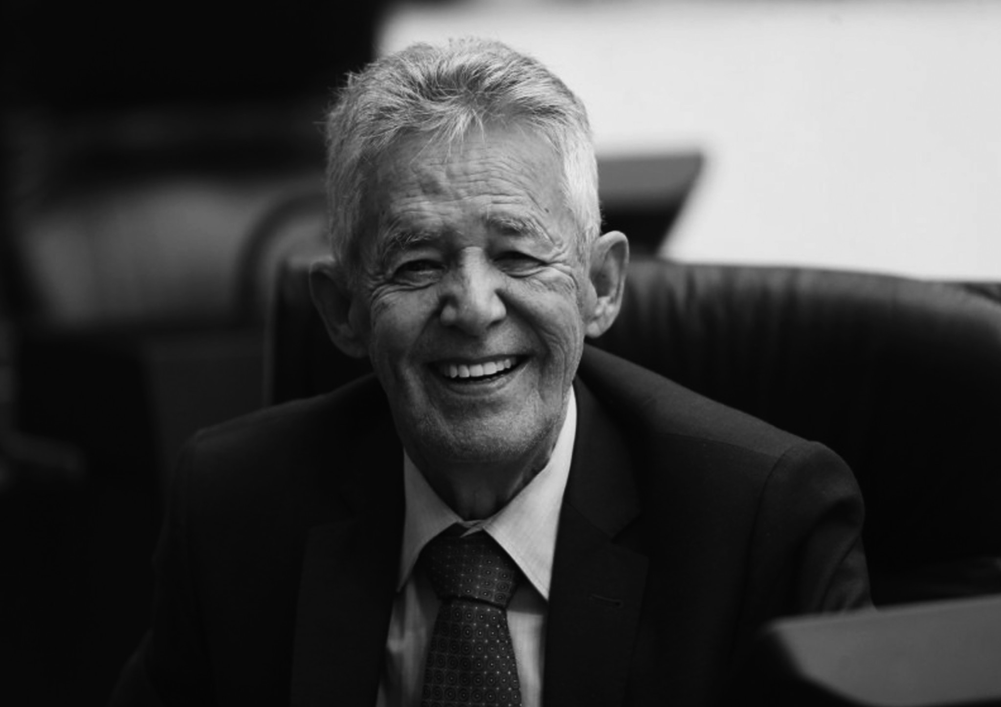 Parlamentares lamentam o falecimento do ex-deputado Luiz Carlos Martins