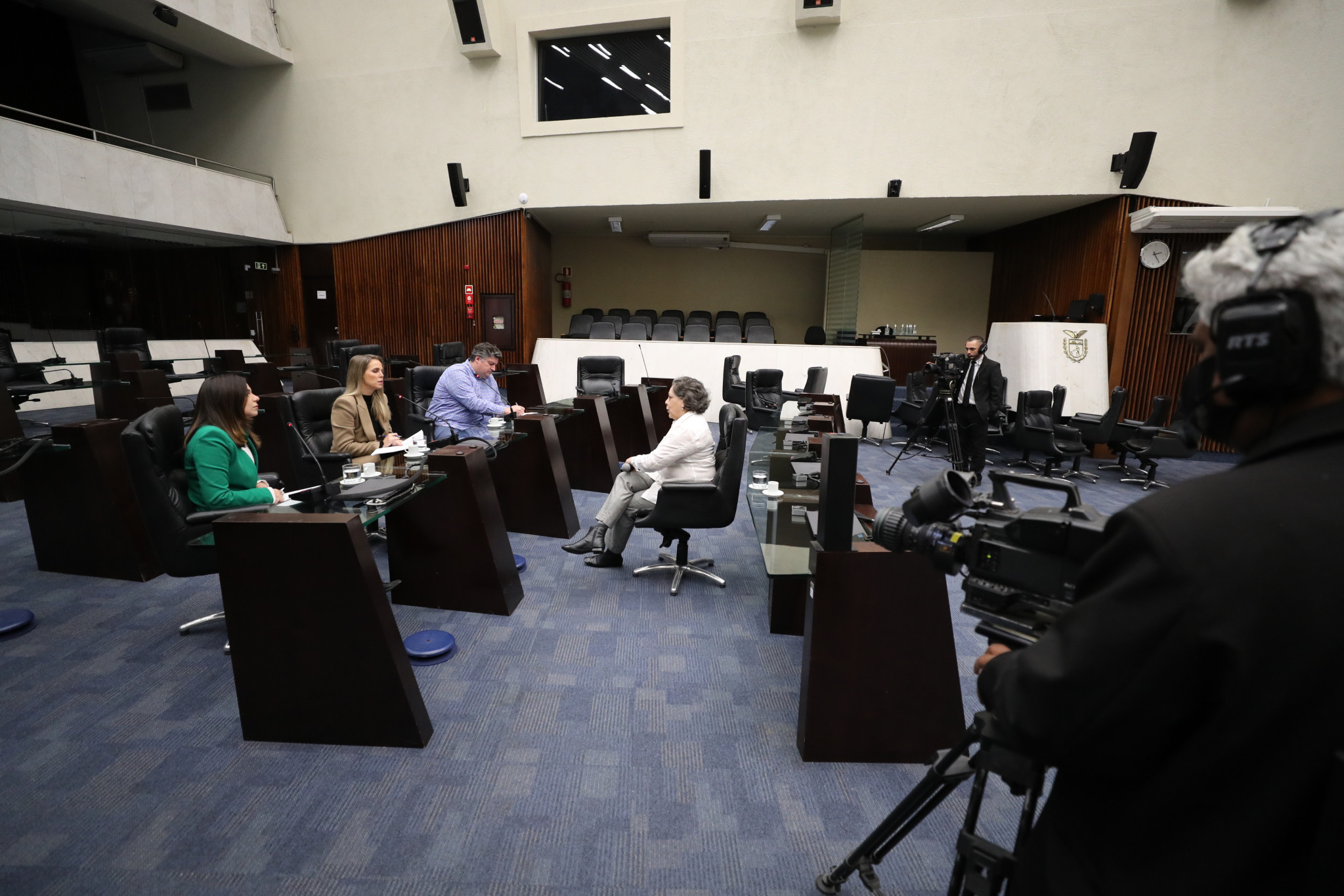 Especialista reforça a importância de completar o ciclo vacinal contra a Covid-19