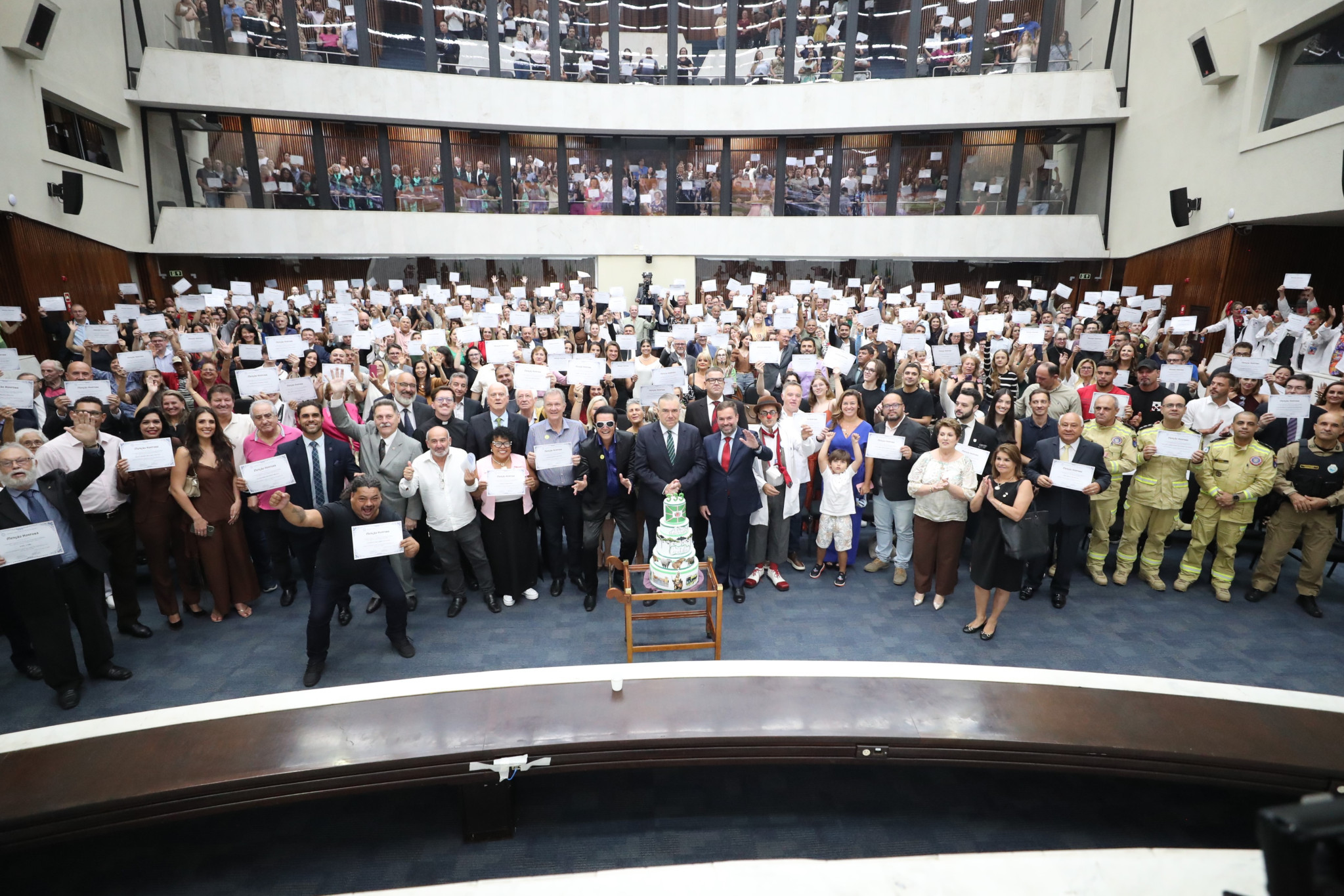 Assembleia Legislativa realiza sessão solene em homenagem ao aniversário de Curitiba