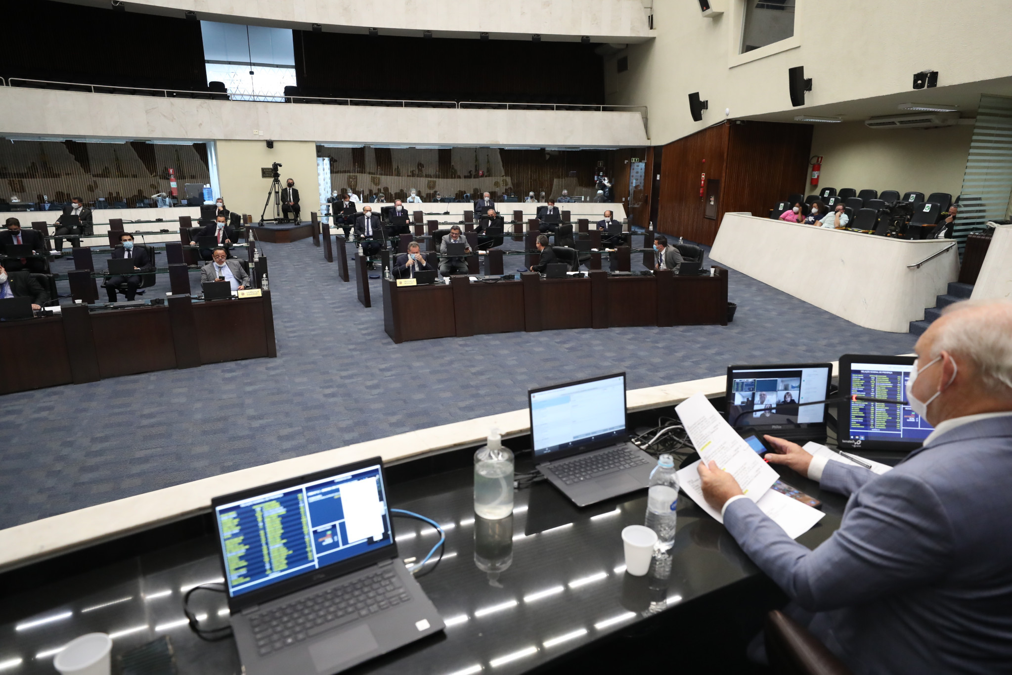 Projeto que reajusta piso salarial dos professores é aprovado em 1º turno