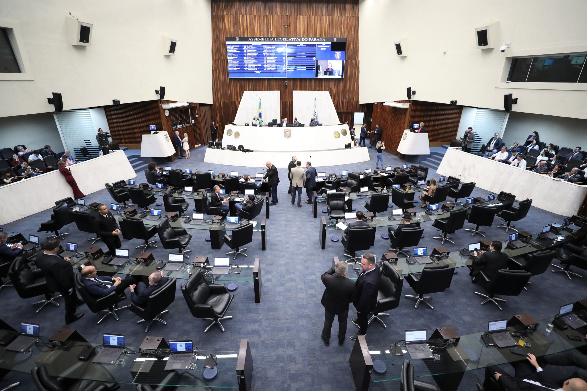 Assembleia aprova projeto que simplifica e agiliza repasse de recursos do Governo para municípios em casos de catástrofe