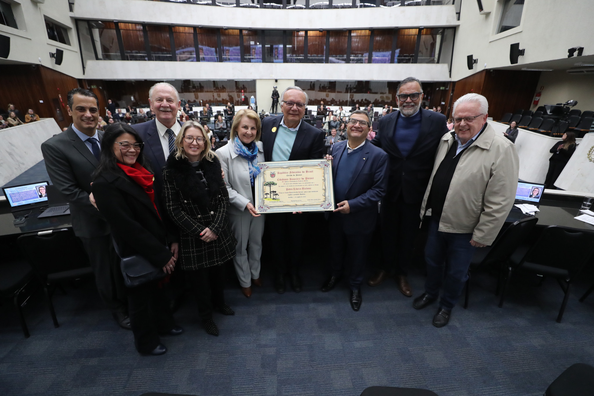 Assembleia Legislativa do Paraná homenageia os 125 anos da Fiocruz em prol da saúde pública no Brasil