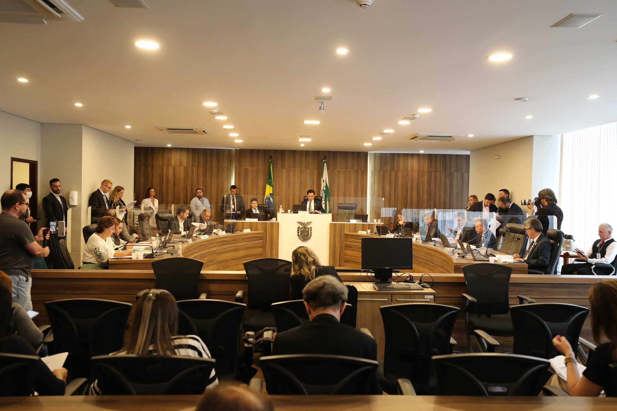 CCJ inicia debate de projeto que regulamenta criação de animais da fauna nativa, exótica e doméstica
