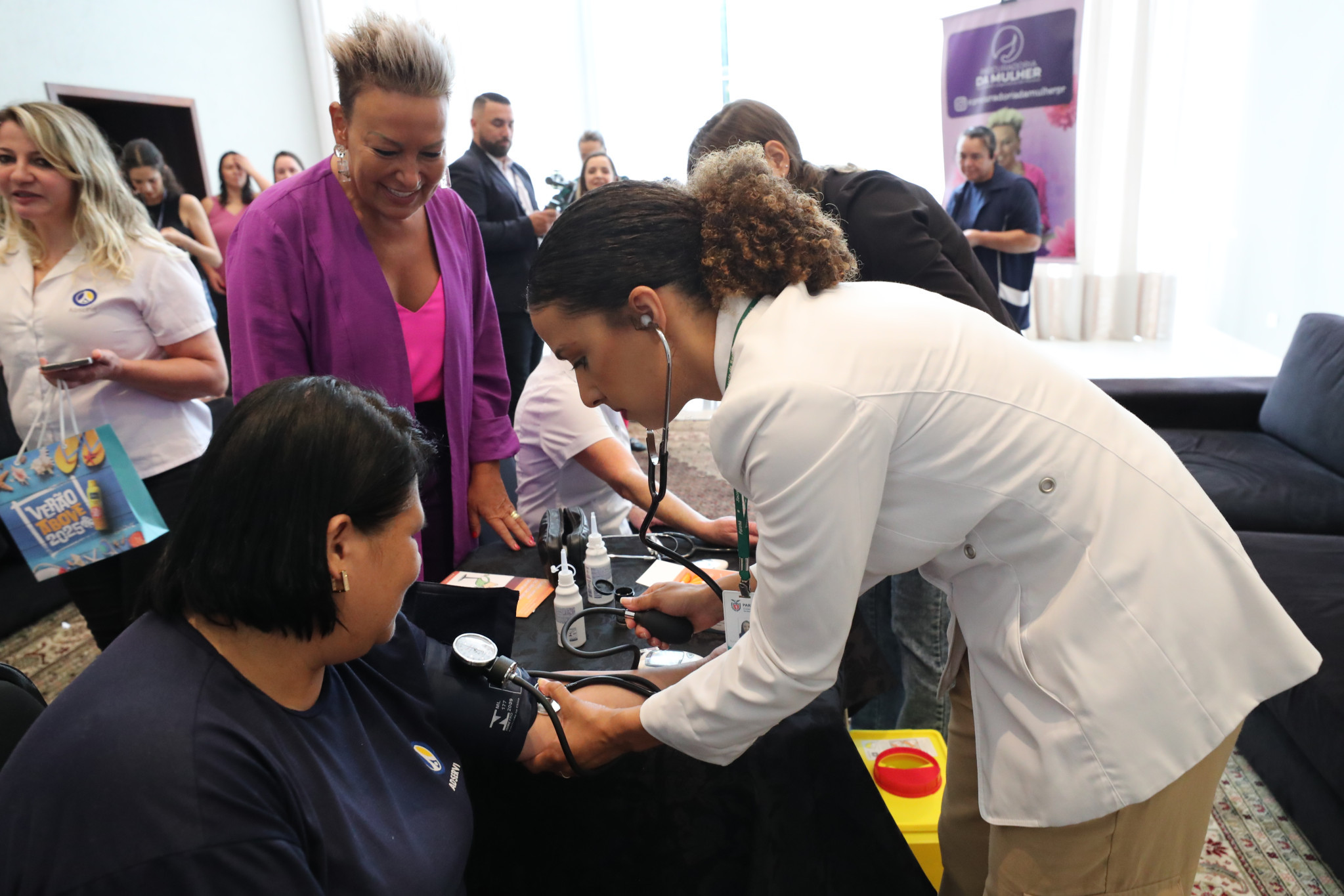 Procuradoria Especial da Mulher promove dia de cuidado para funcionárias e servidoras da Assembleia