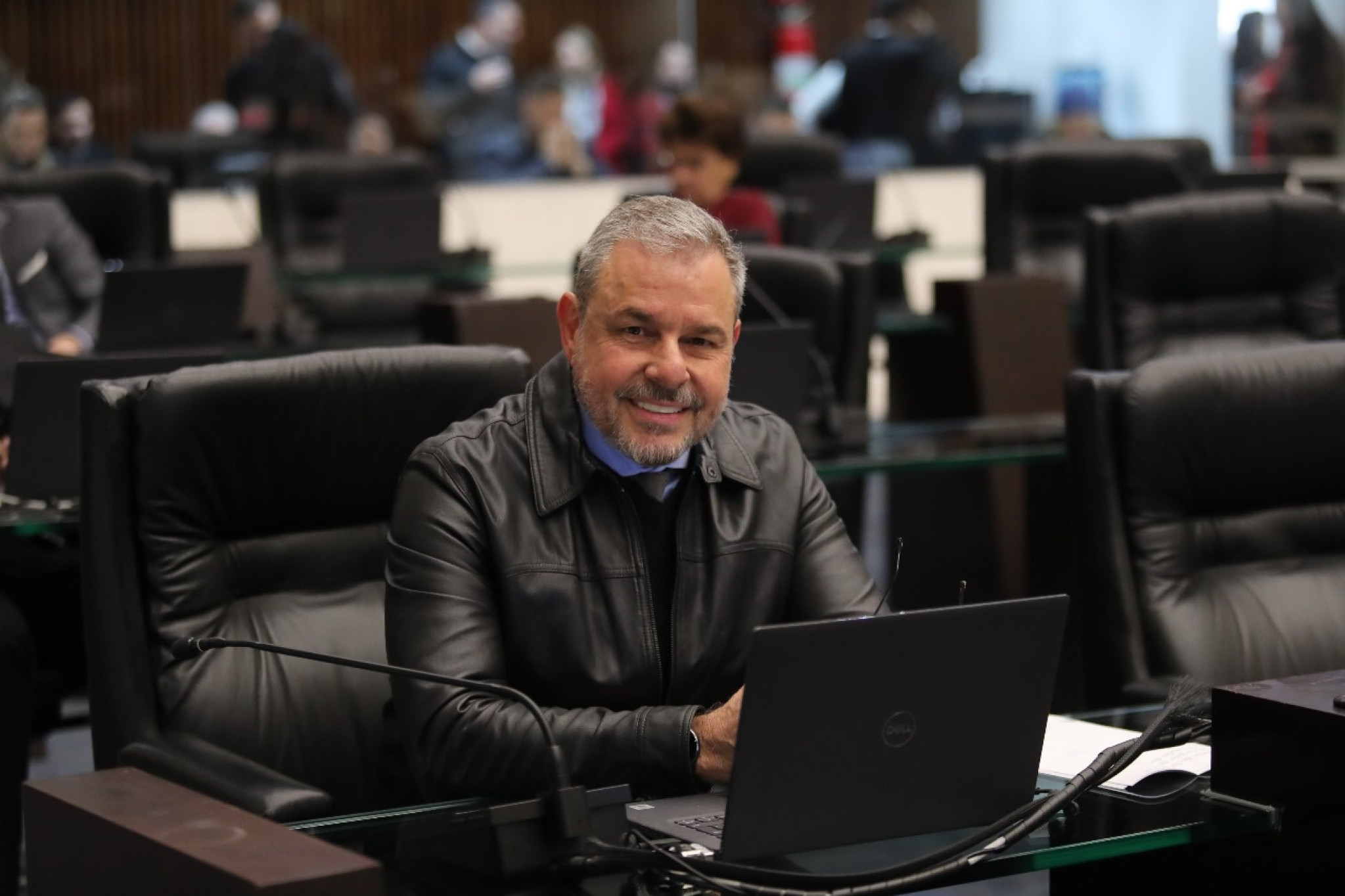 Aprovado projeto que aperfeiçoa lei que proíbe a utilização de animais para experimentos e testes de produtos