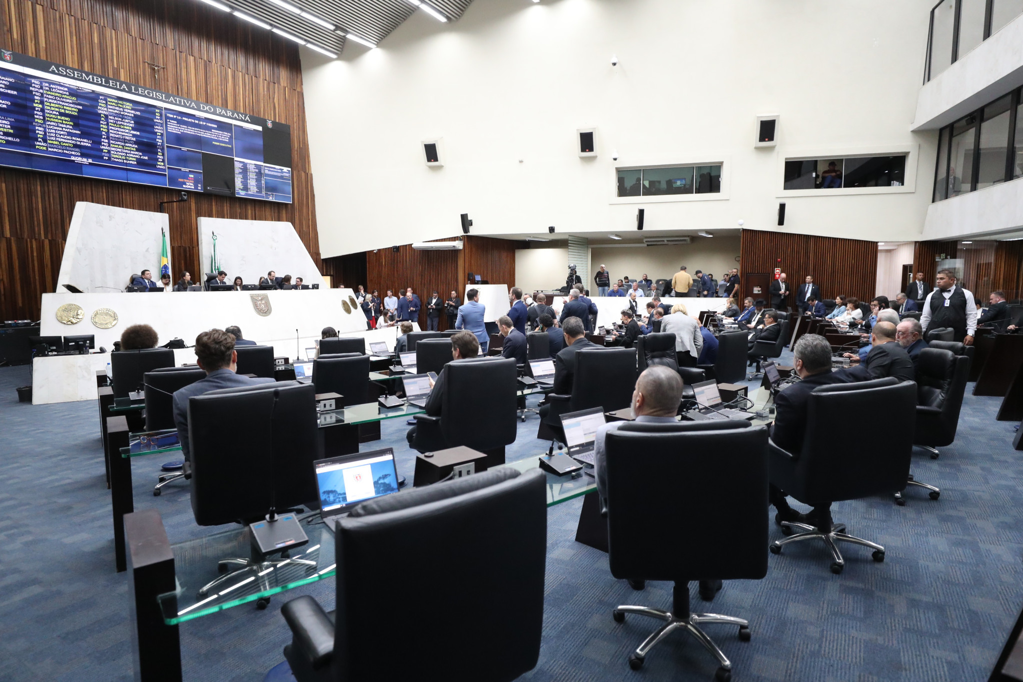 Assembleia Legislativa aprova modernização das carreiras do Detran/PR