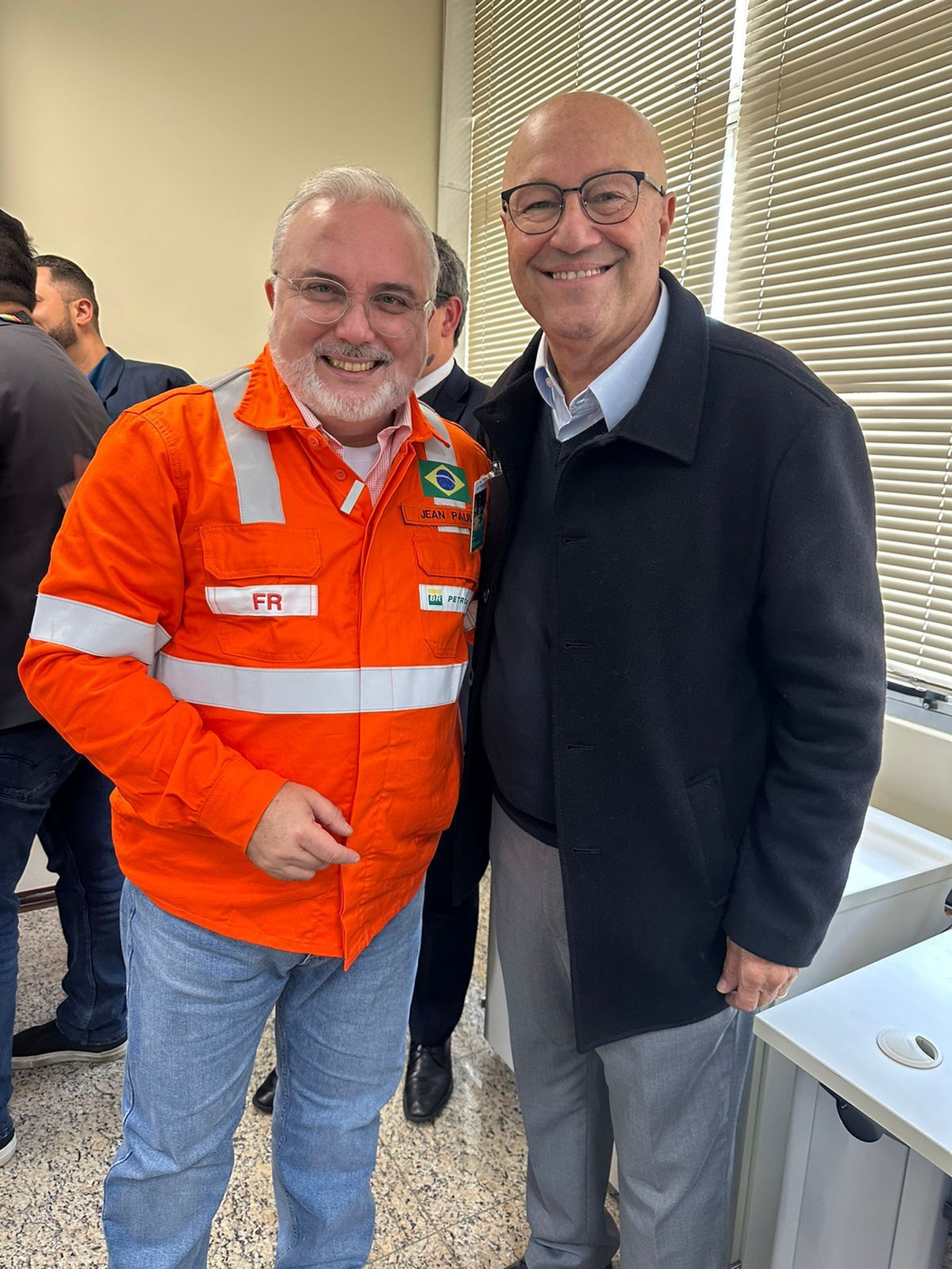 Na Petrobras, deputado Luiz Claudio Romanelli (PSD) defende retomada da produção de fertilizantes