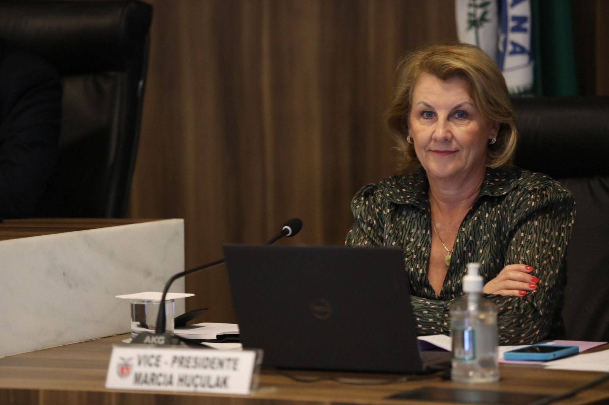 Deputada Márcia Huçulak (PSD) reforça à Sesa pedido de substituição de ambulâncias do Samu