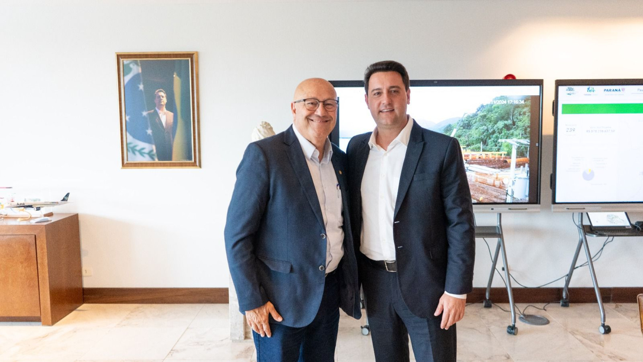 Sancionadas leis que estimulam a criação do Porco Moura no Paraná