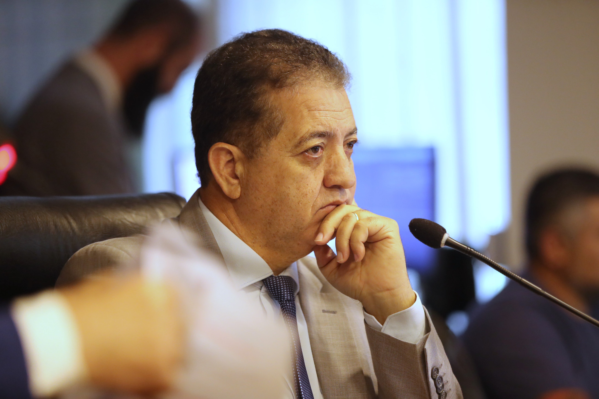 Projeto de Lei do deputado Cobra Repórter (PSD) que cria diretrizes de prevenção e combate ao engasgo é aprovado na CCJ