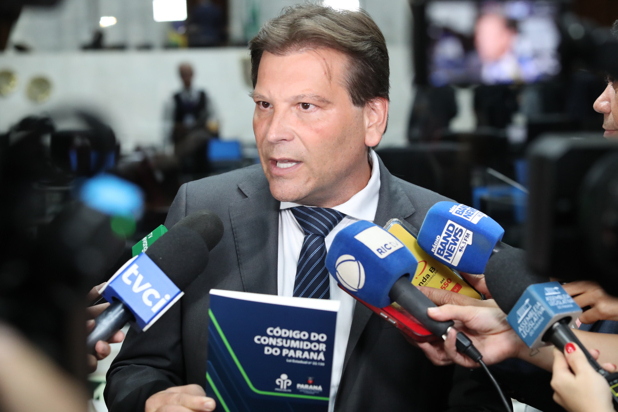 Deputado Paulo Gomes (PP) destaca derrota de emenda que reduzia prazo para negativação do consumidor paranaense