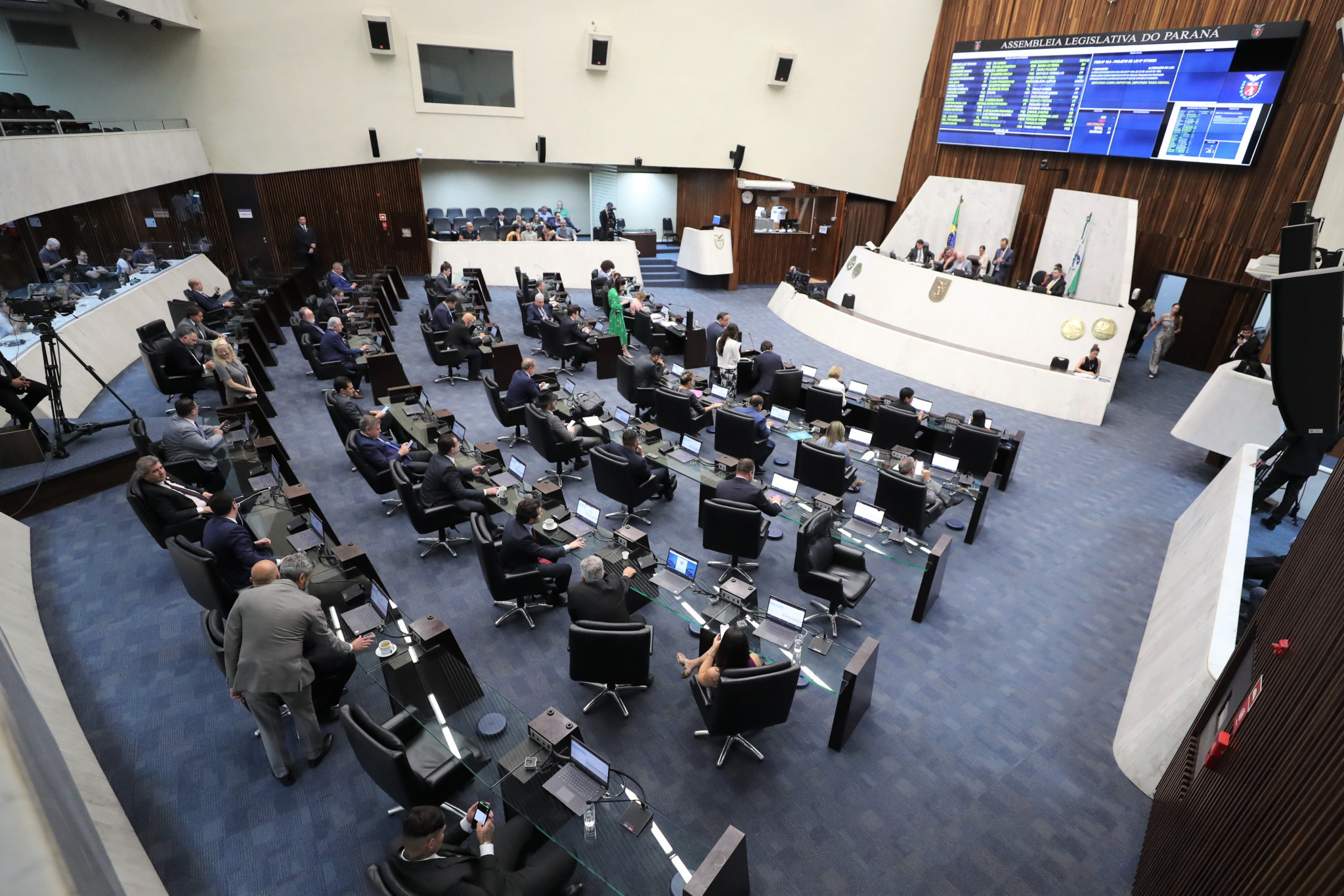 Aprovado projeto que institui Programa Tampinha Paraná