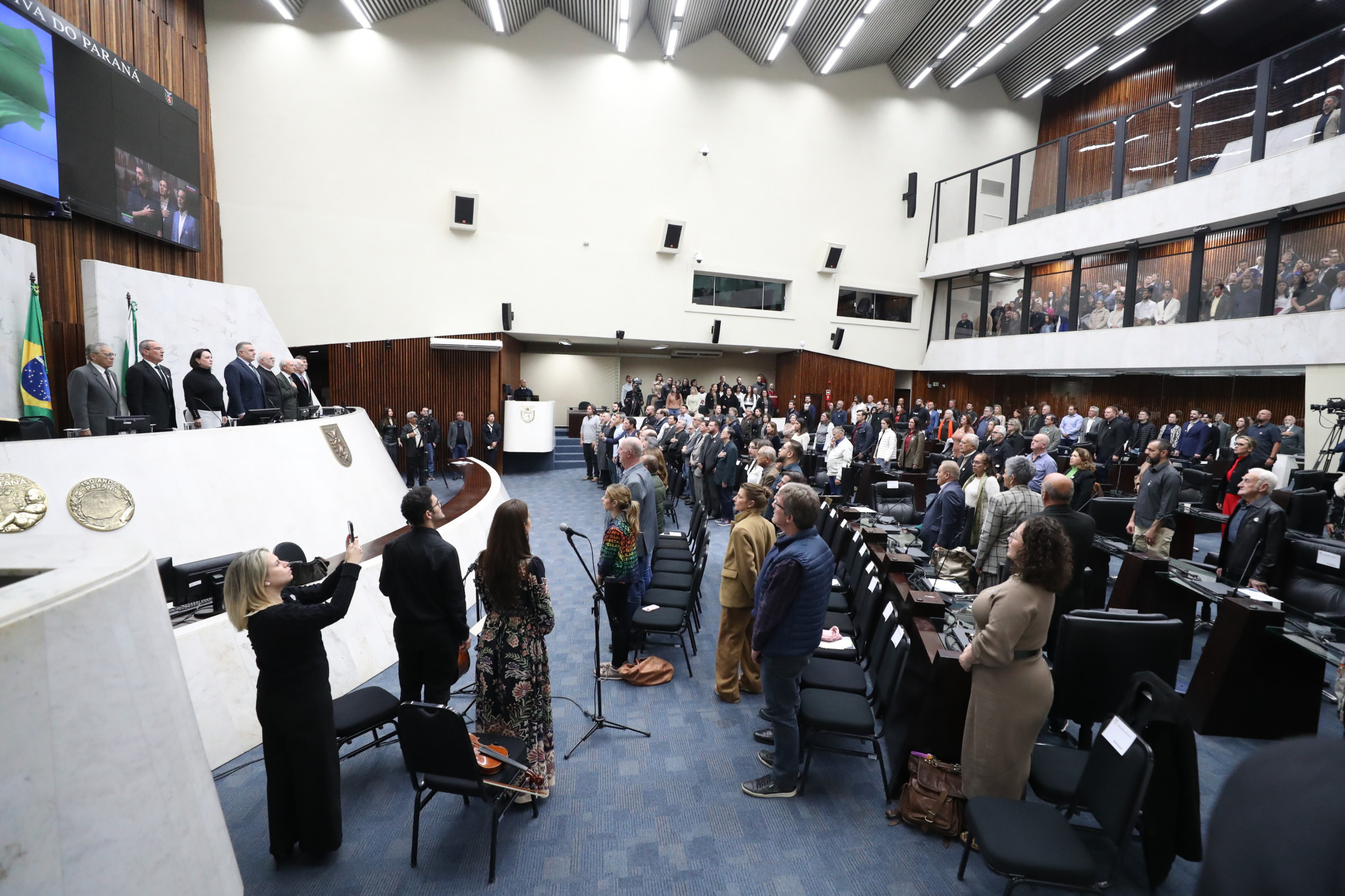 Assembleia Legislativa celebra Dia do Comerciante e do Patrono do Comércio do Paraná