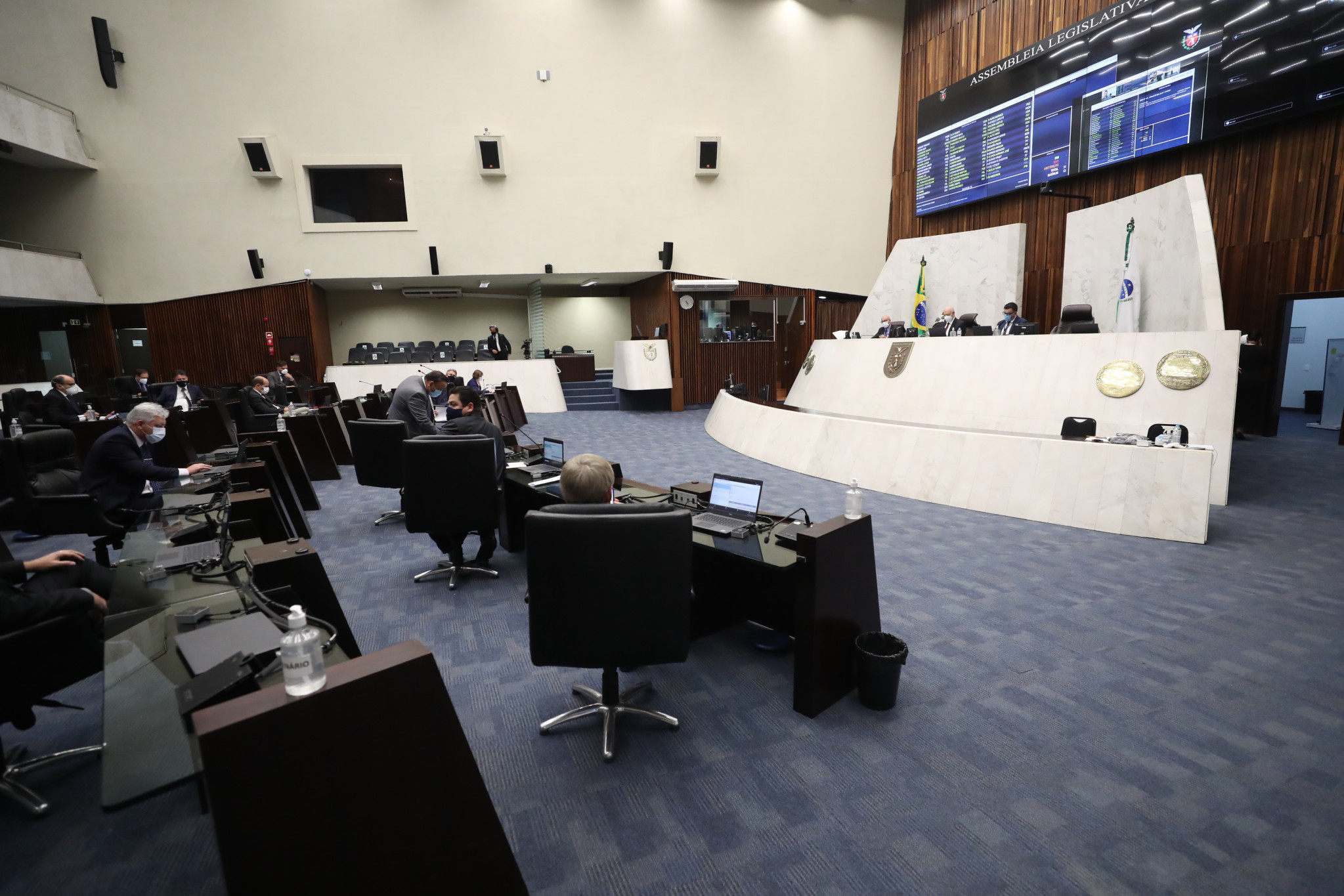 Plenário aprova constitucionalidade do ensino domiciliar no Paraná