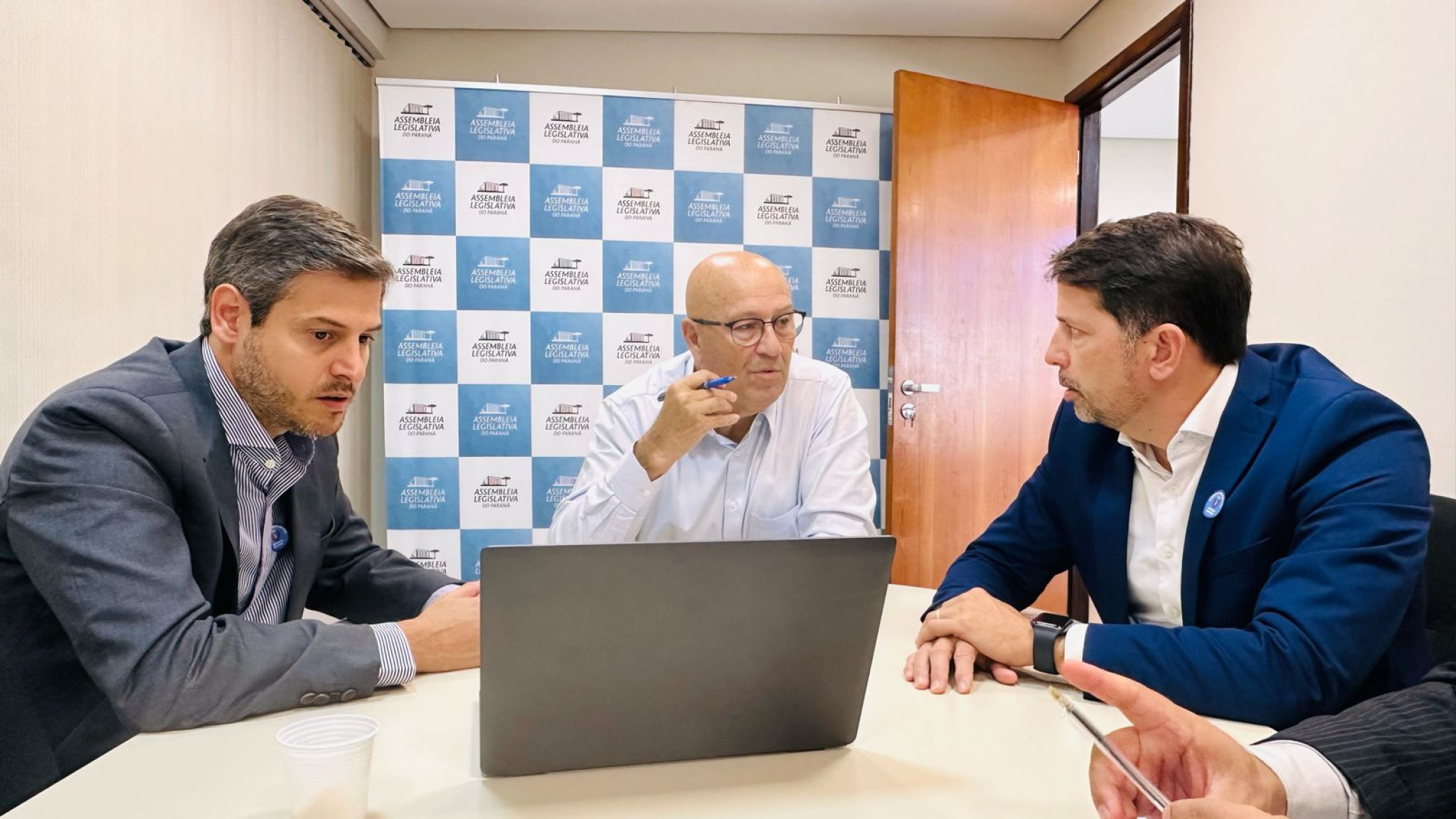 Deputado Luiz Claudio Romanelli (PSD) discute Lote 2 do pedágio com diretores da concessionária