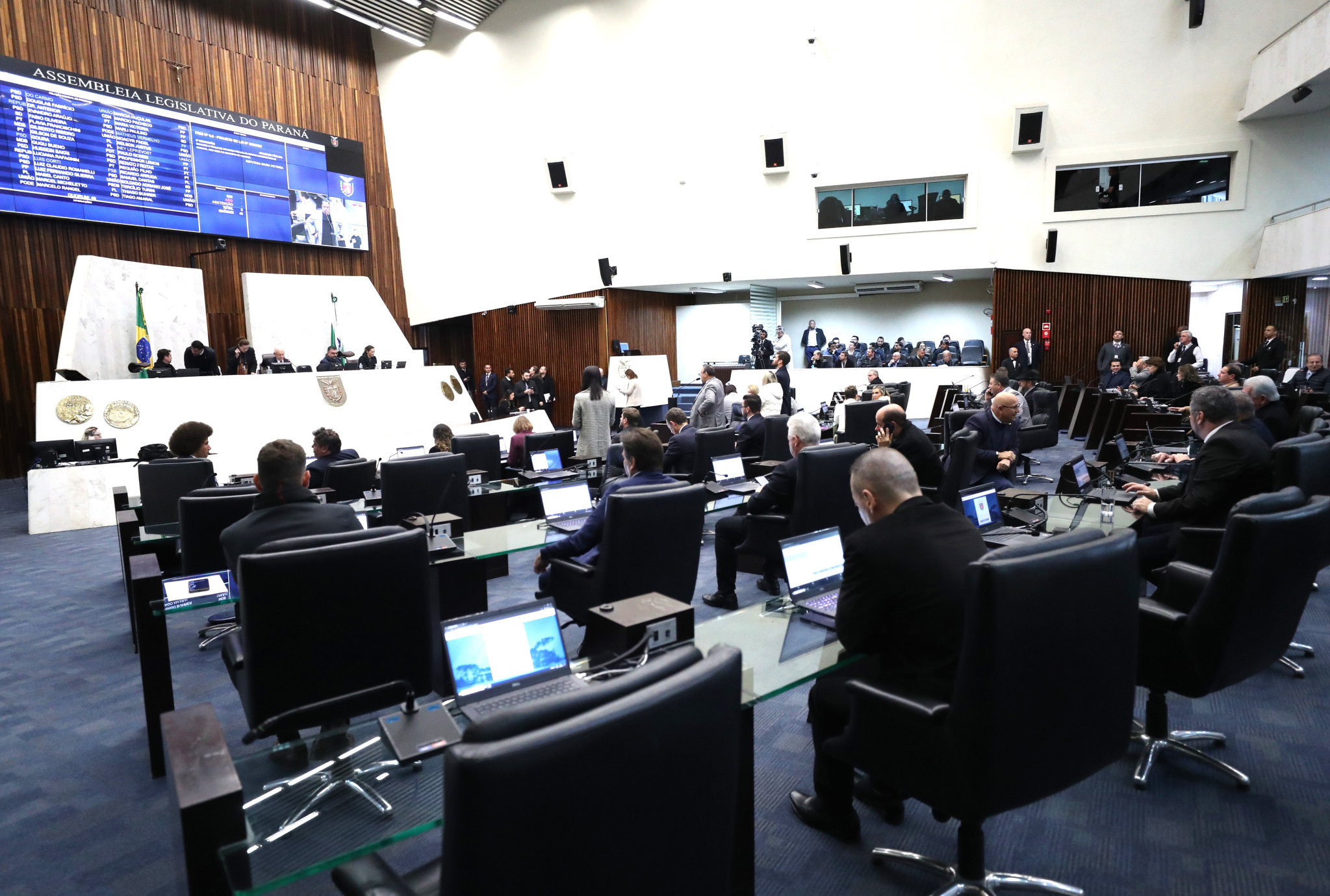 Projeto que altera regulamentação do Fundo Paraná avança na Assembleia